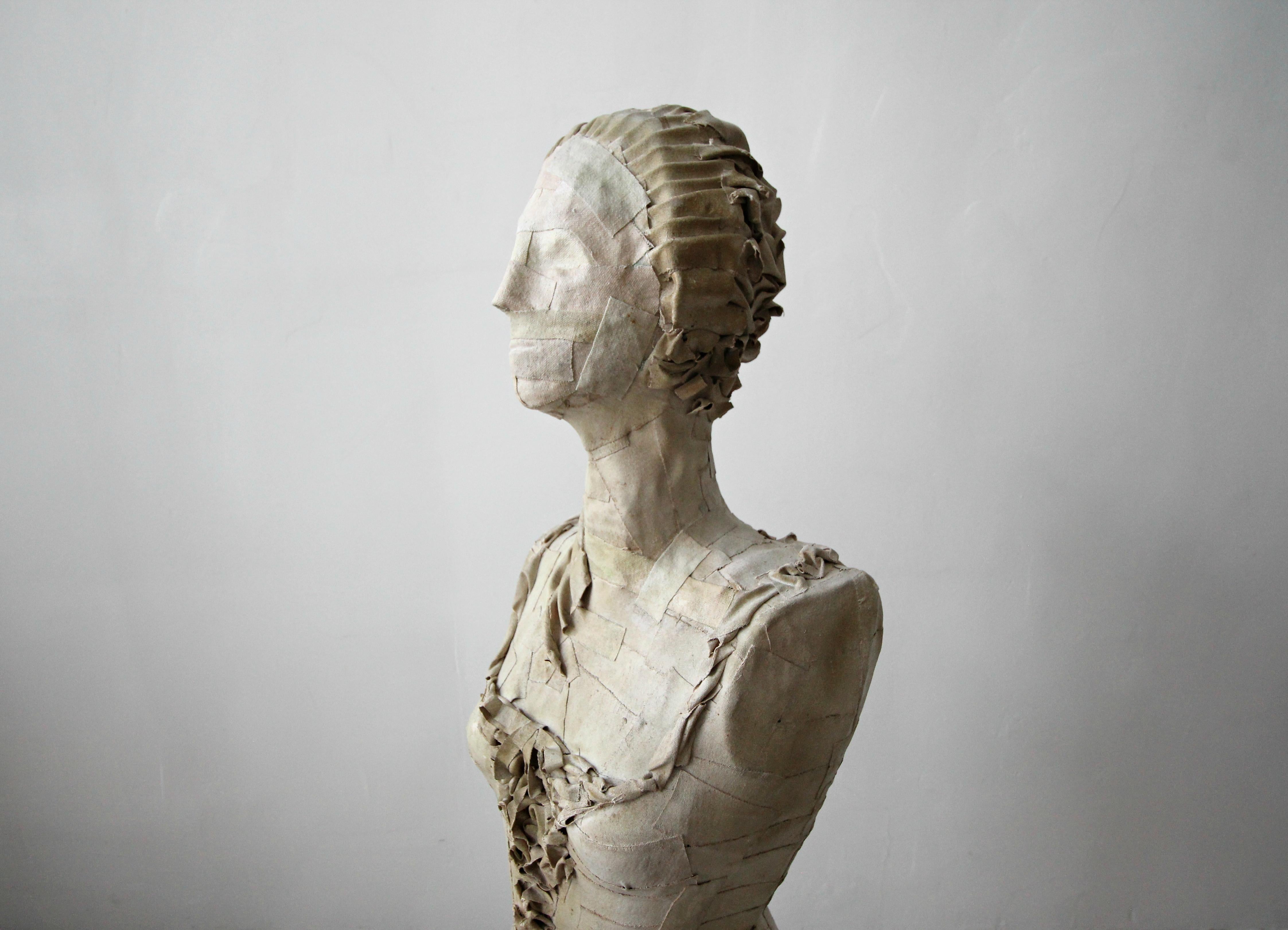 Antique 1920's French Maniqui Busto de Arte Femenino Acero en venta