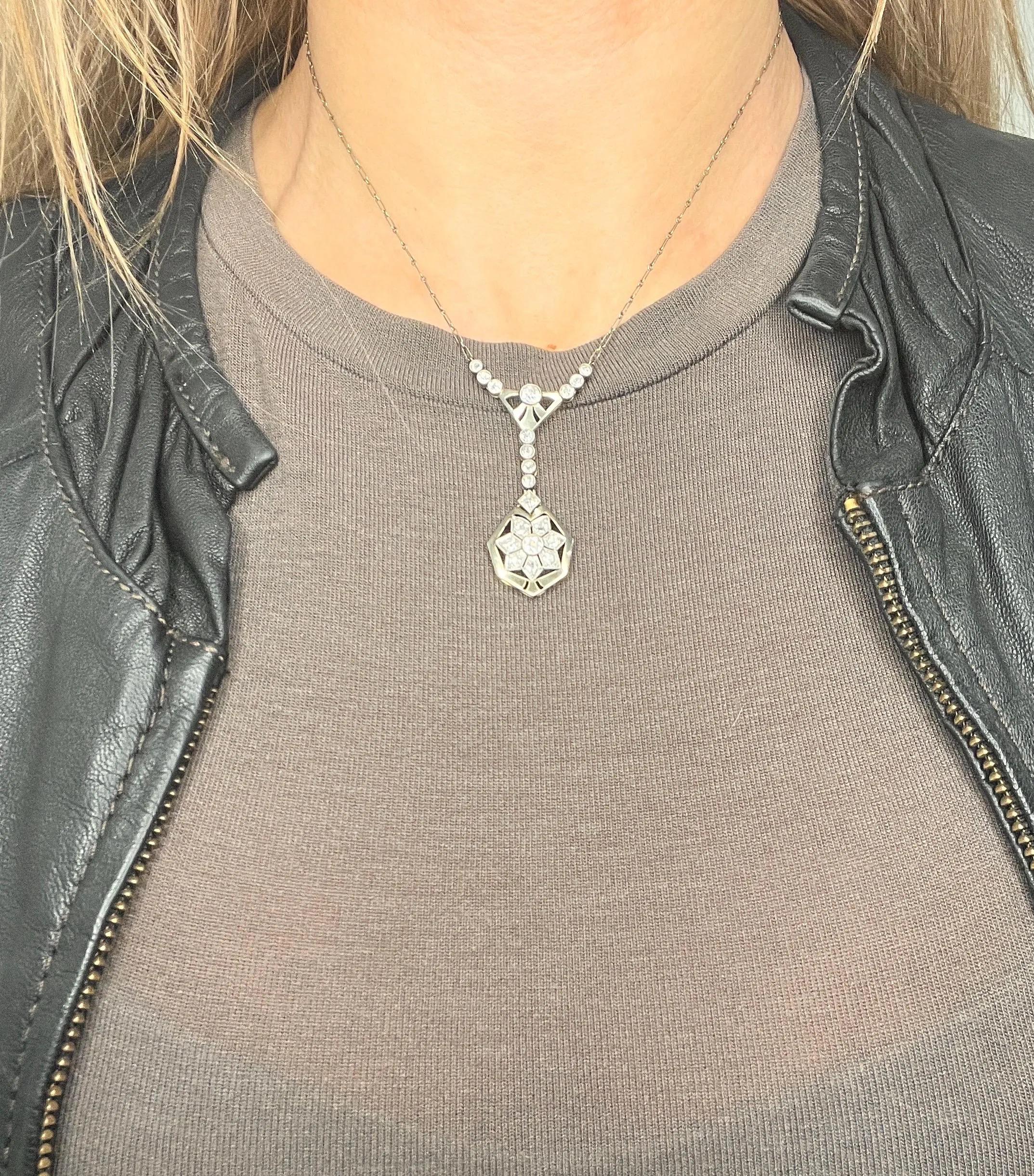 Art Deco Antique 1920s French Platinum Diamond Snowflake Pendant Necklace Star Y Necklace For Sale