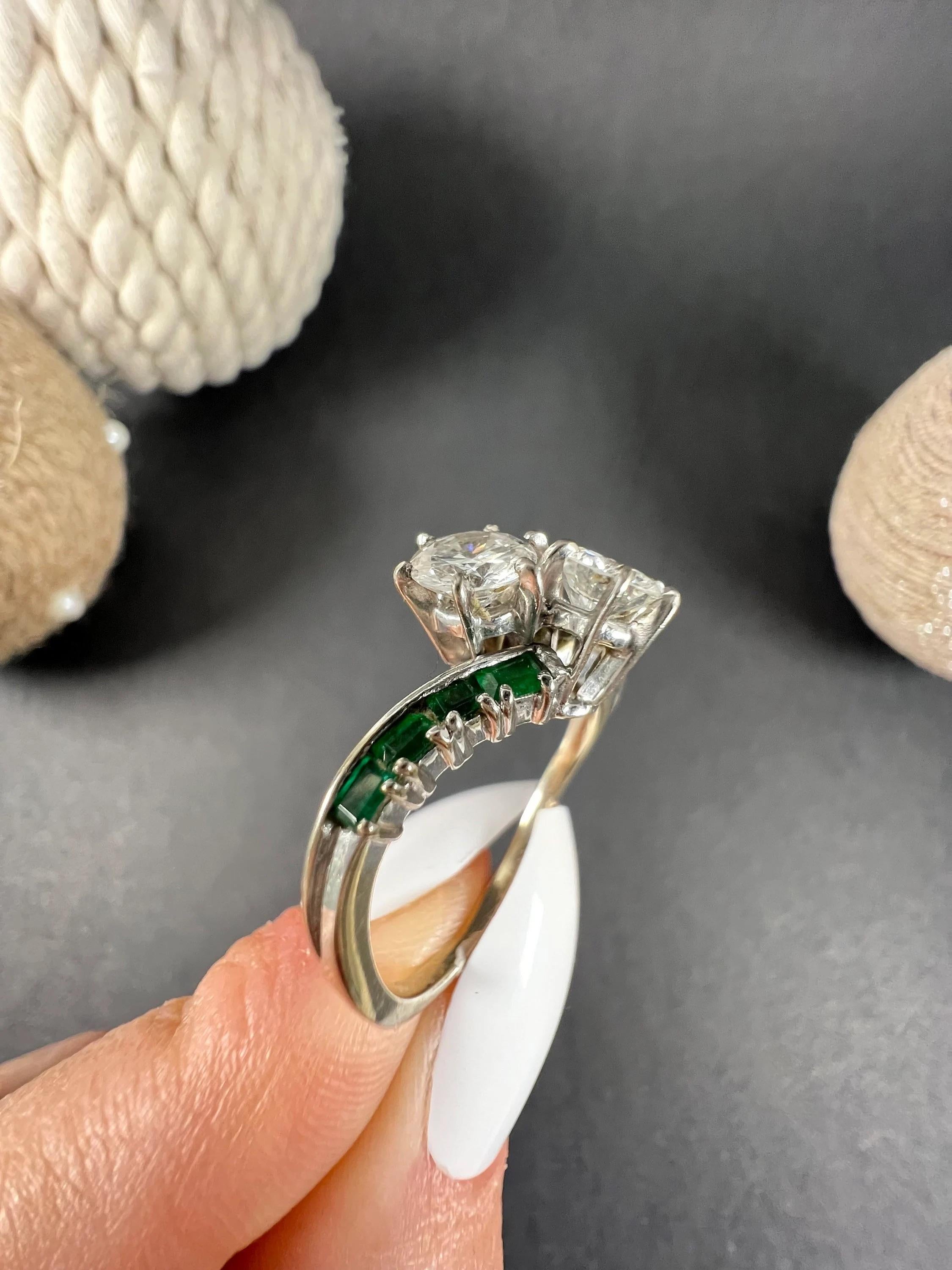 Antique 1920s French, Platinum Emerald & Diamond Moi et Toi Ring For Sale 4