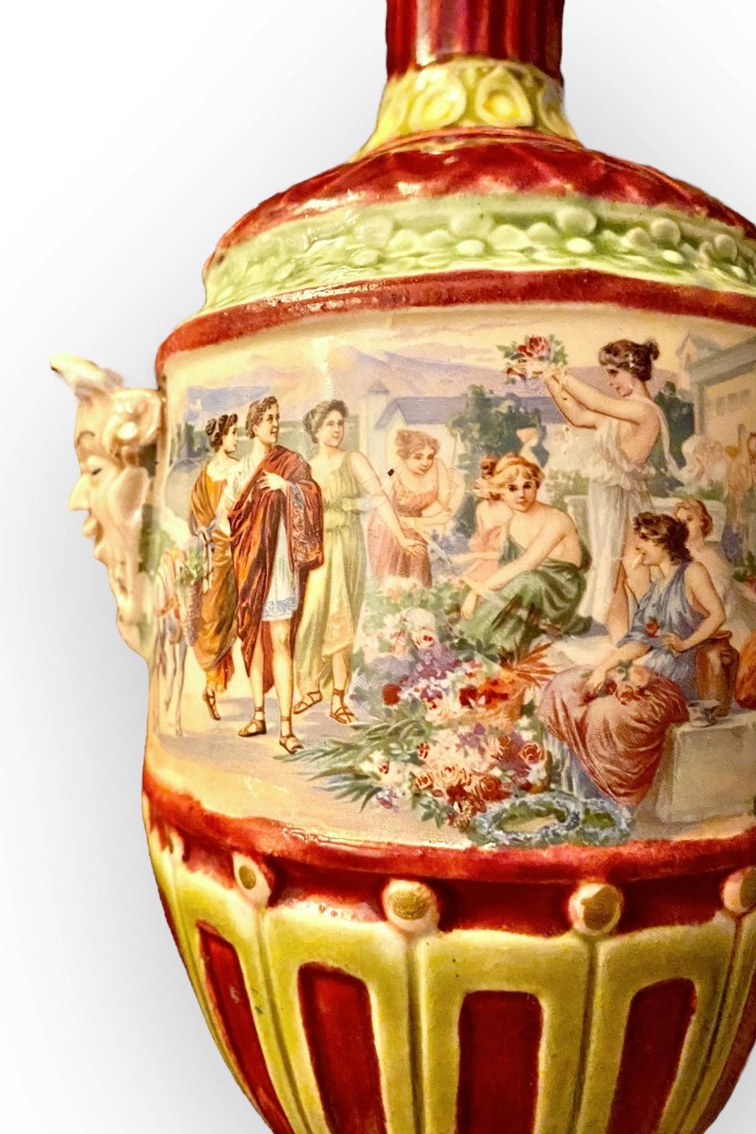 Antique 1920’s Grand Tour Italian Venice Majolica Vase For Sale 5