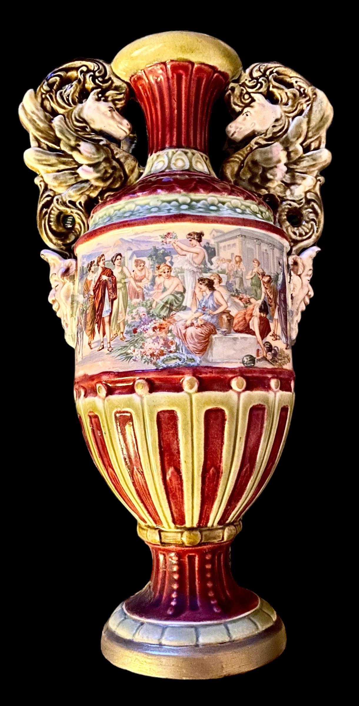 Antique 1920’s Grand Tour Italian Venice Majolica Vase For Sale 11