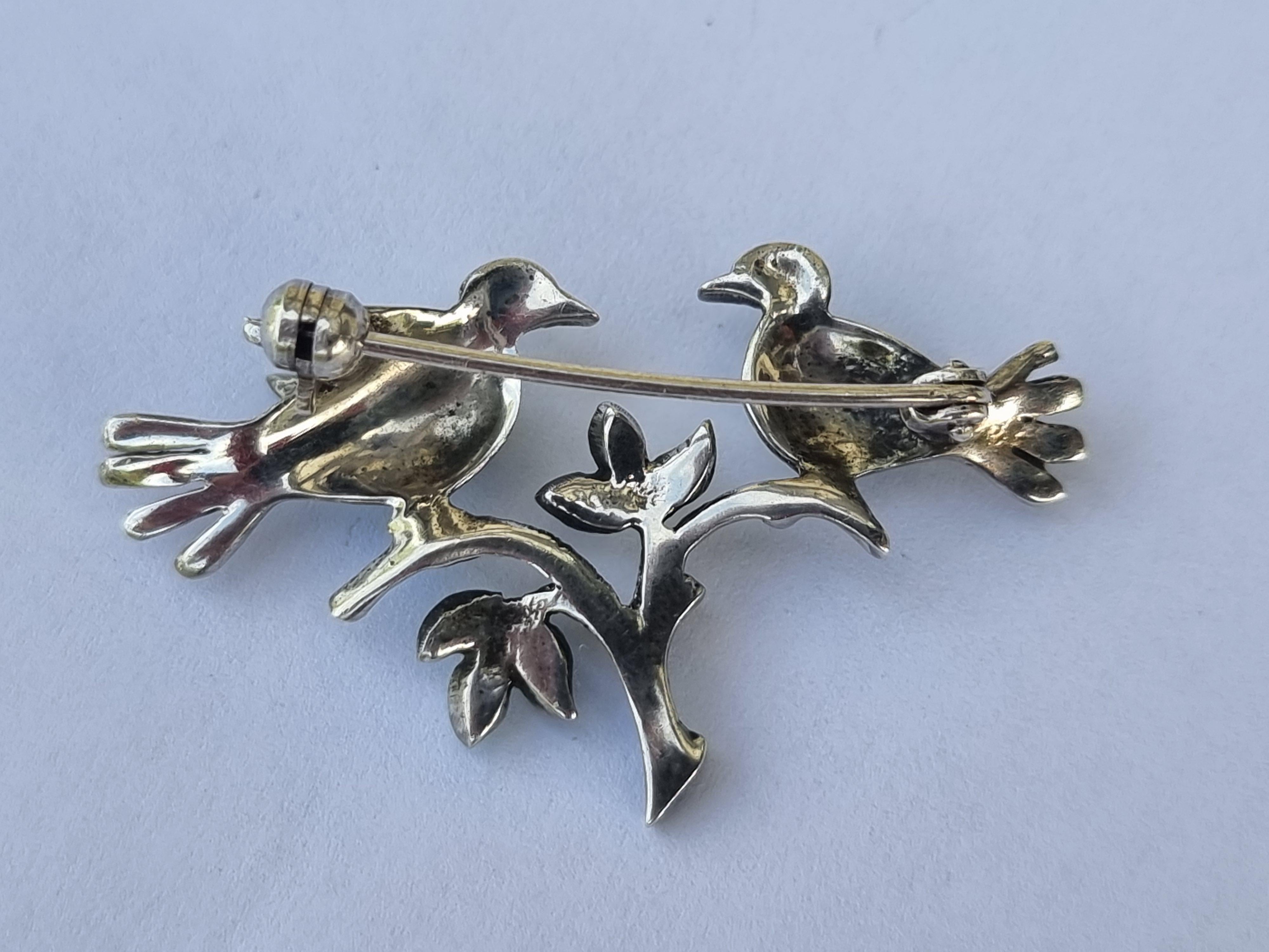 Hand-Crafted Antique 1920s love birds silver and enamel marcasite set brooch For Sale