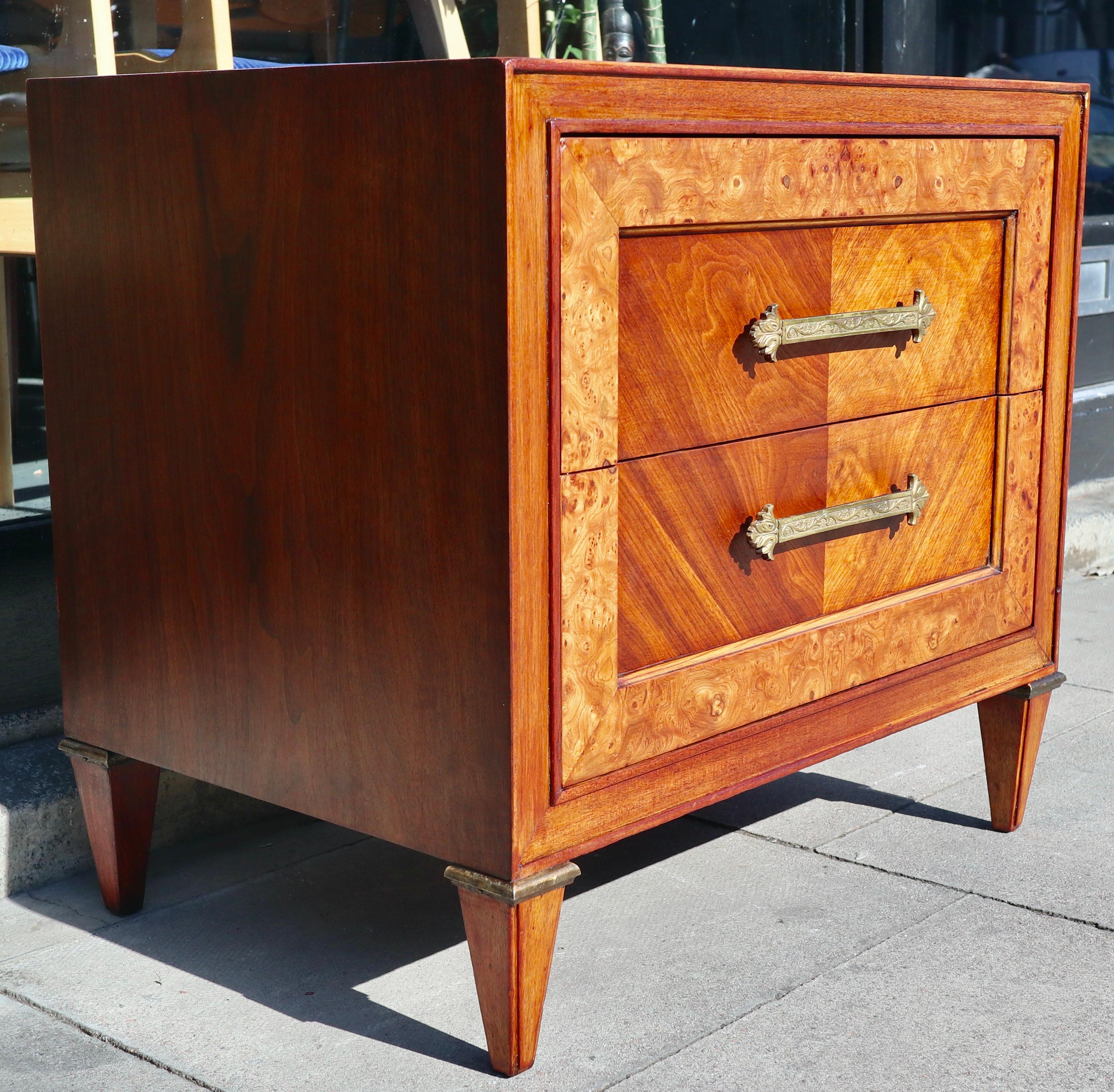 Antique 1920s Mahogany & burr Walnut nightstand/Chest Of two Drawers For Sale 5