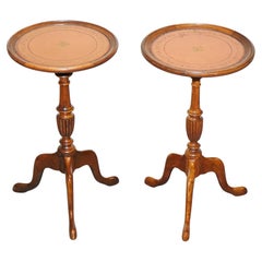 ANTIQUE 1920's MATCHED BROWN LEATHER TOP PAIR OF WINE END SIDE TABLE TRiPOD BASE