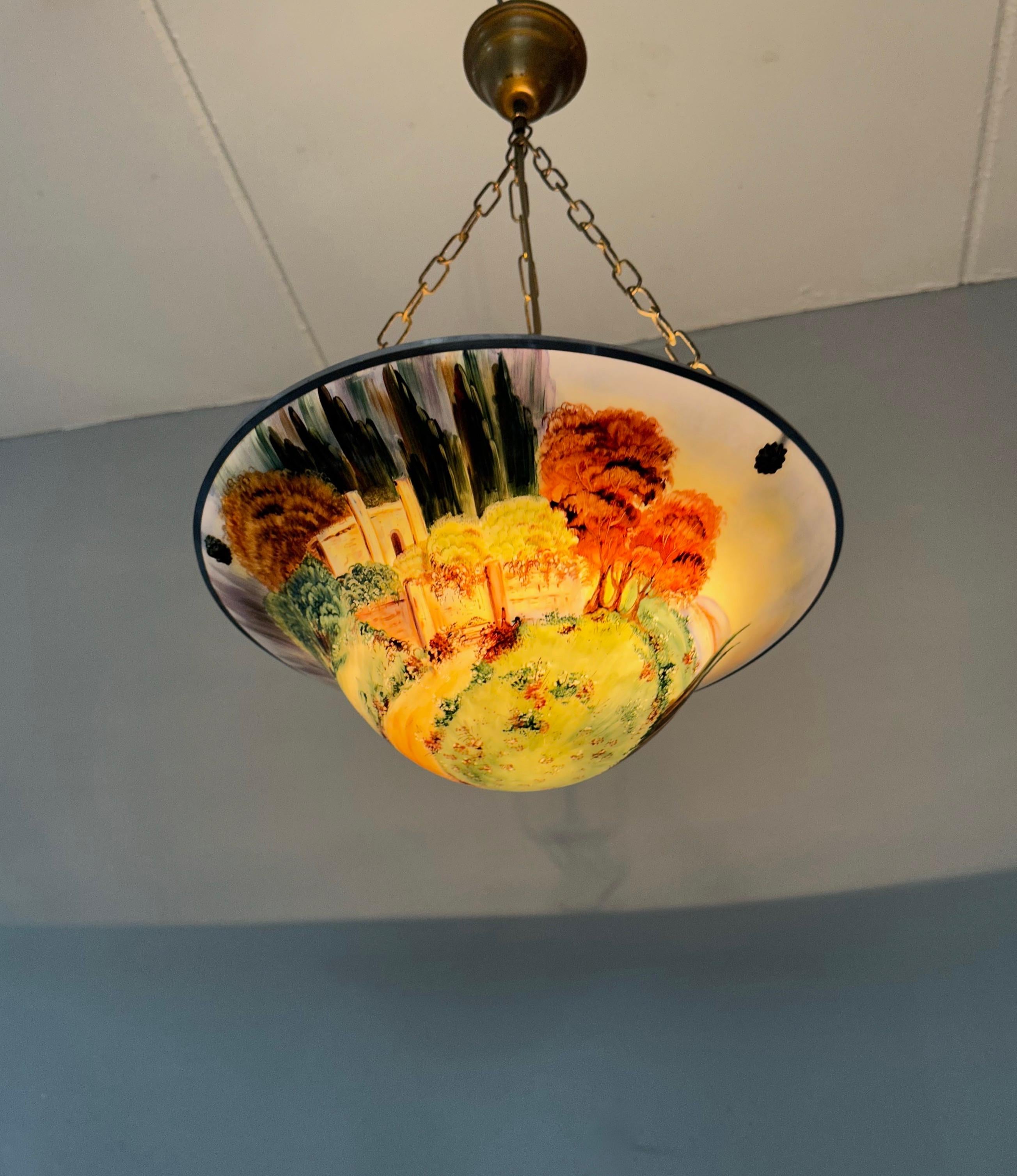 Ancienne lampe à suspension en verre opalin des années 1920 avec abat-jour paysage peint à la main en vente 1