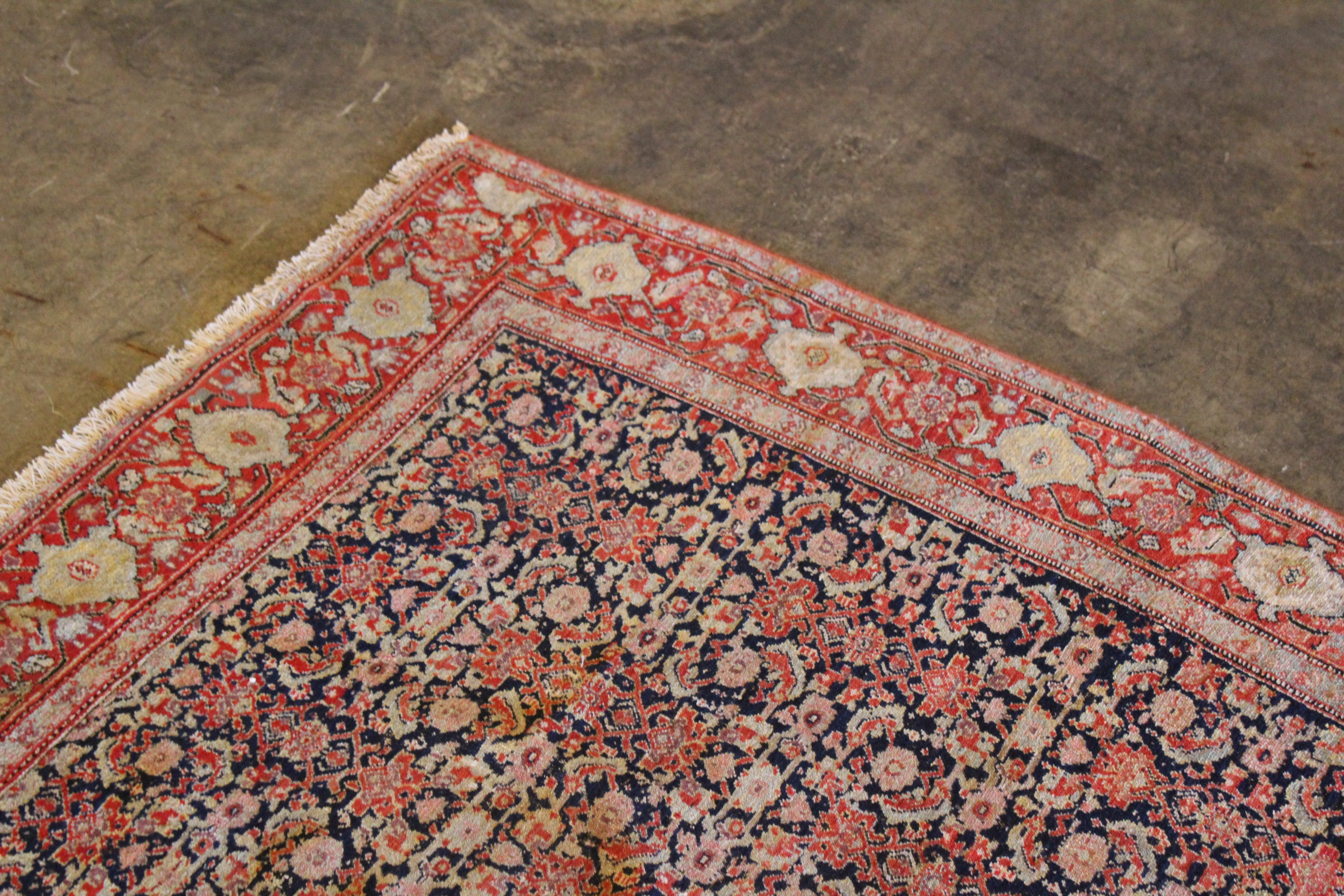Antiker persischer Senneh-Teppich aus den 1920er Jahren im Angebot 9