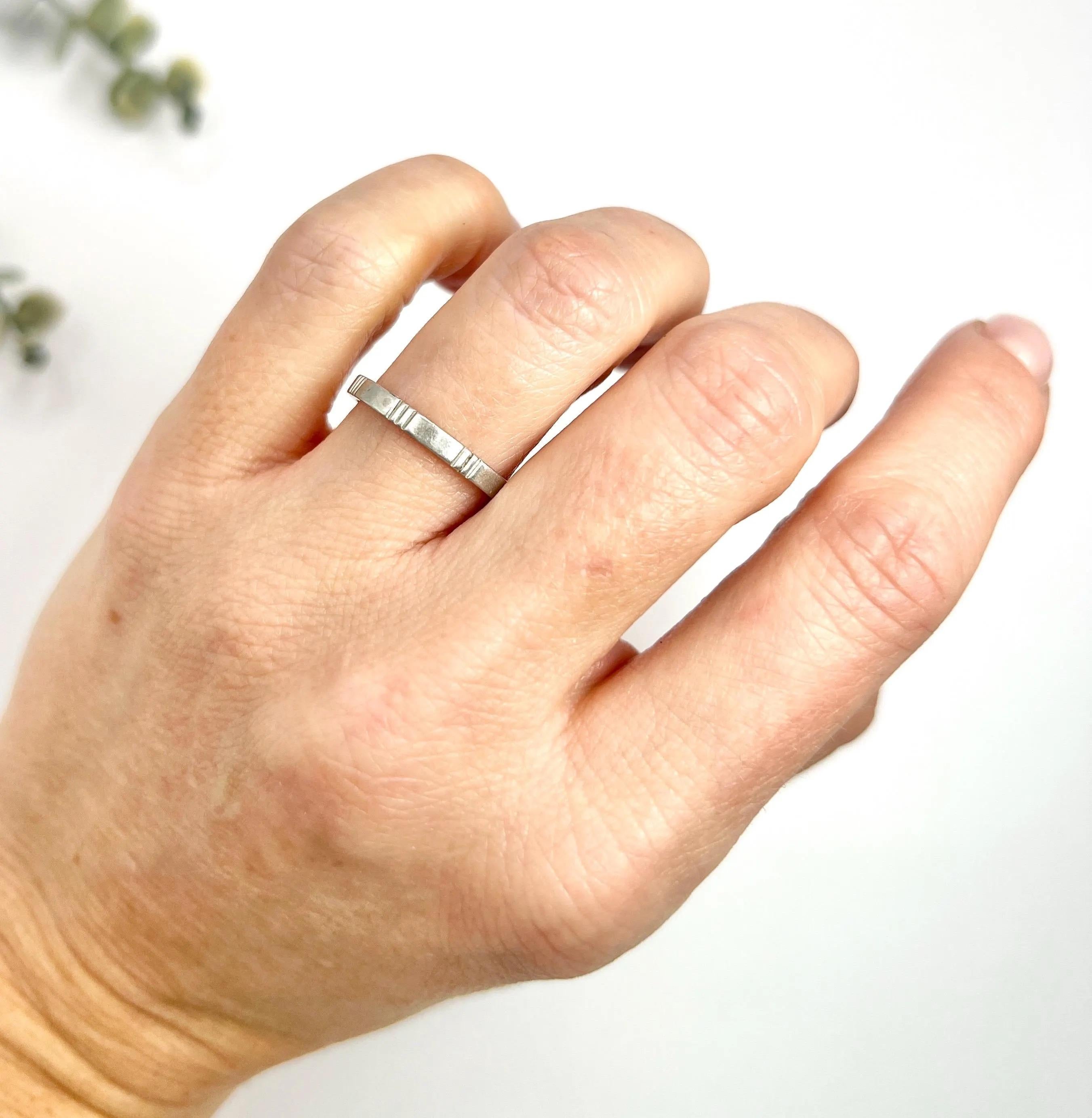 Antique 1920s, Platinum Stamped Band Ring, Wedding Band For Sale 1