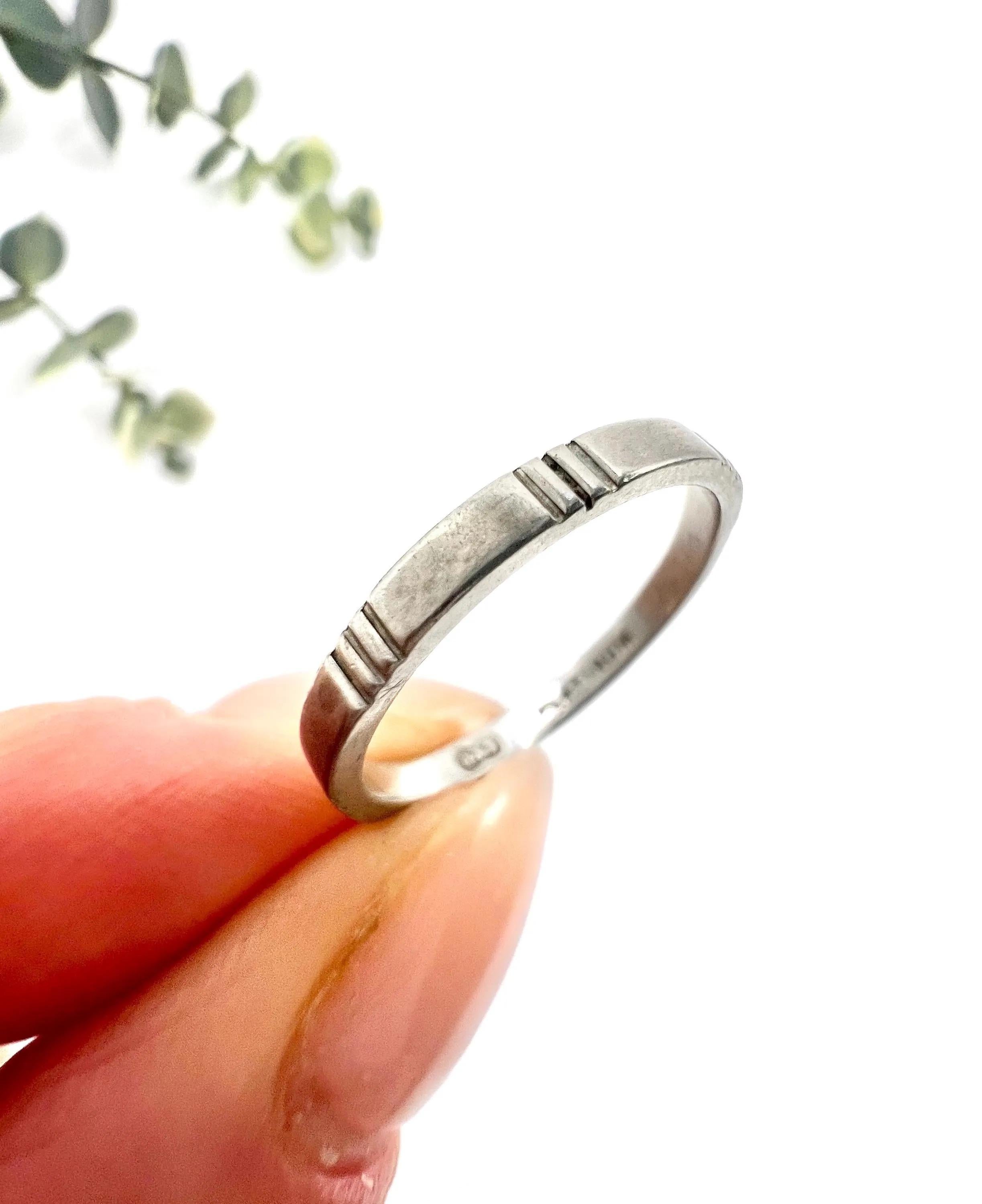Antique 1920s, Platinum Stamped Band Ring, Wedding Band For Sale 5