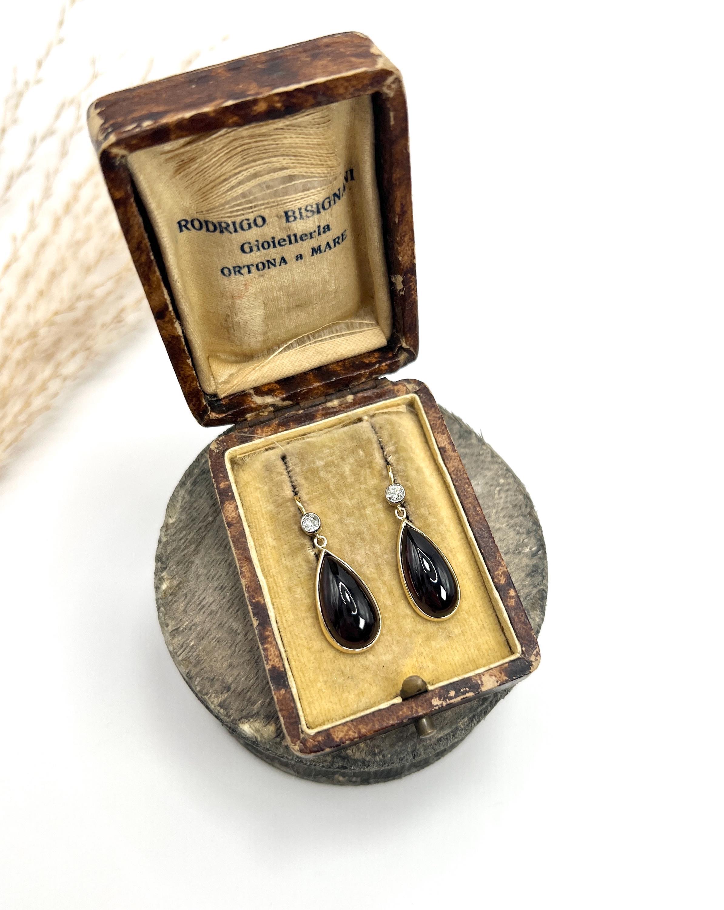Women's or Men's Antique 1920s Yellow Gold, Diamond & Garnet Teardrop Earrings For Sale