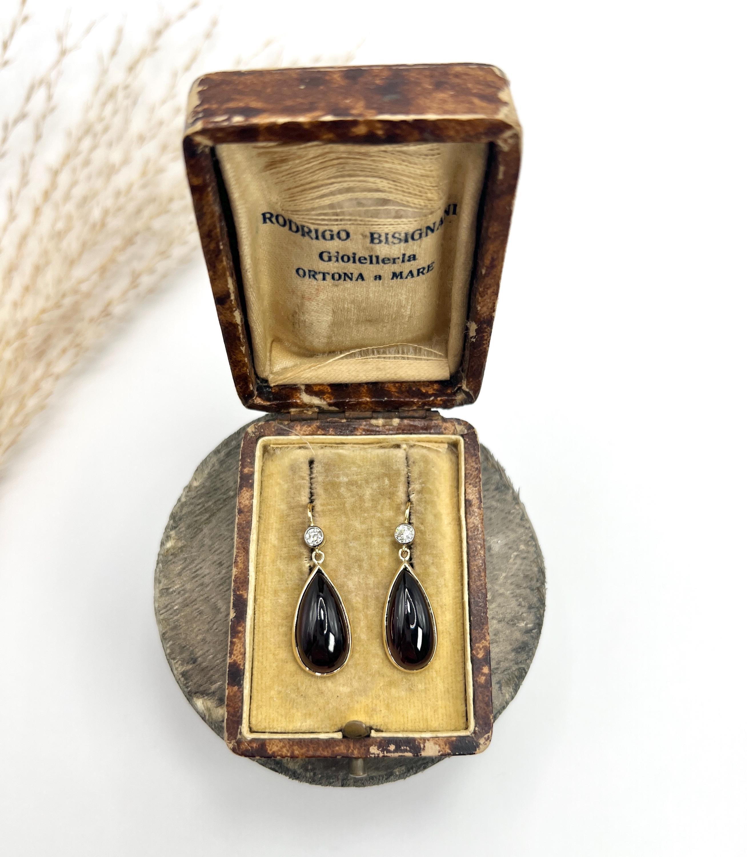 Antique 1920s Yellow Gold, Diamond & Garnet Teardrop Earrings For Sale 1