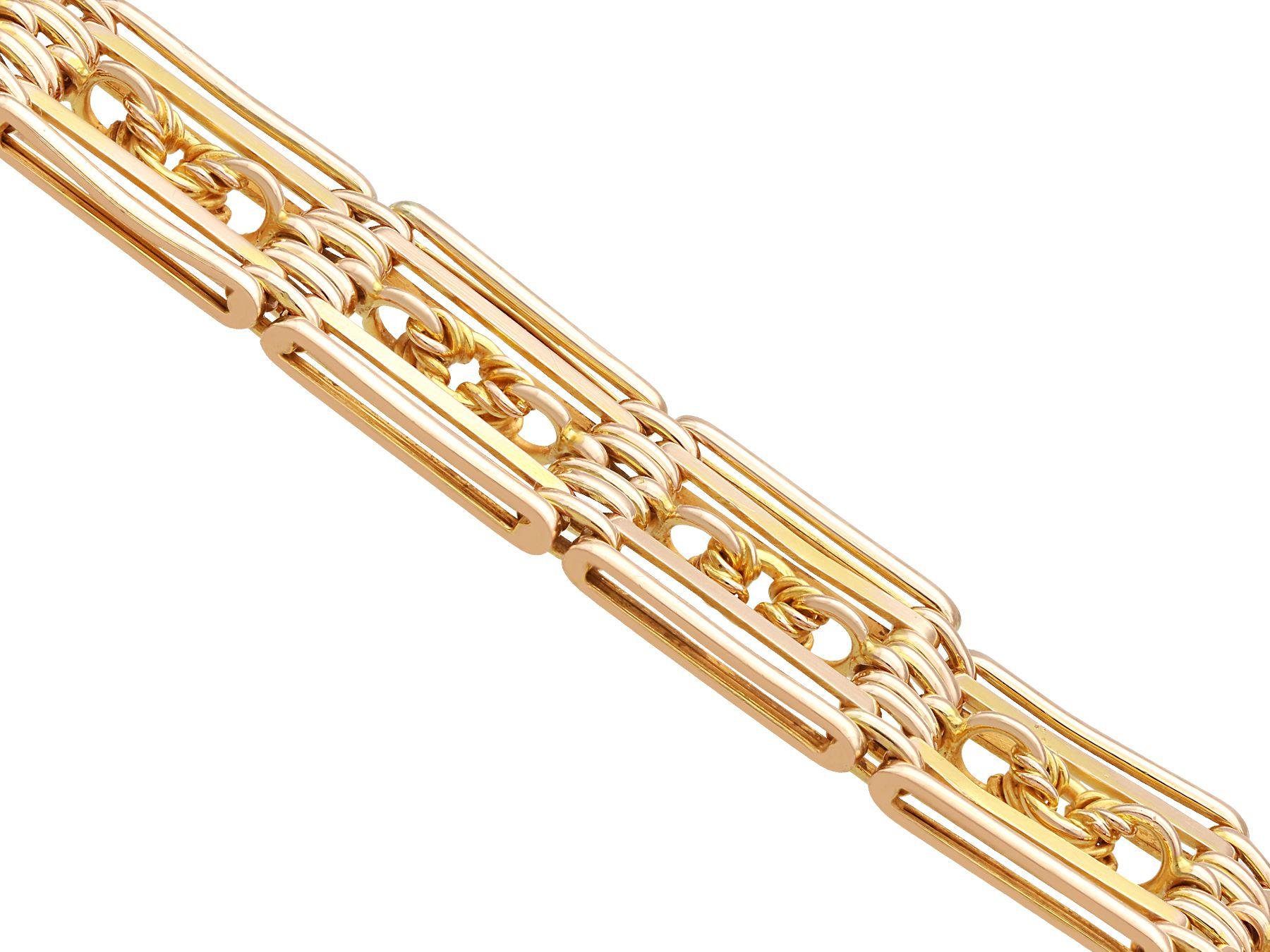 Antique 1920s Yellow Gold Gate Bracelet In Excellent Condition For Sale In Jesmond, Newcastle Upon Tyne
