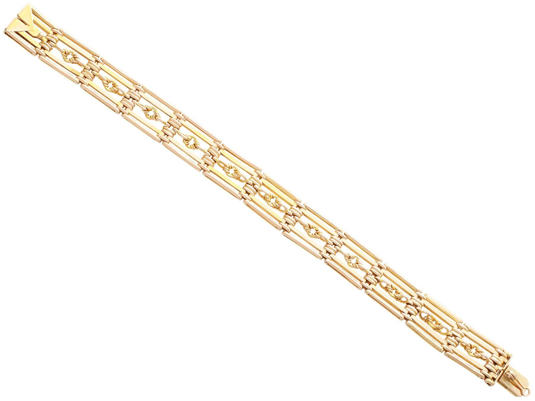 Women's or Men's Antique 1920s Yellow Gold Gate Bracelet For Sale