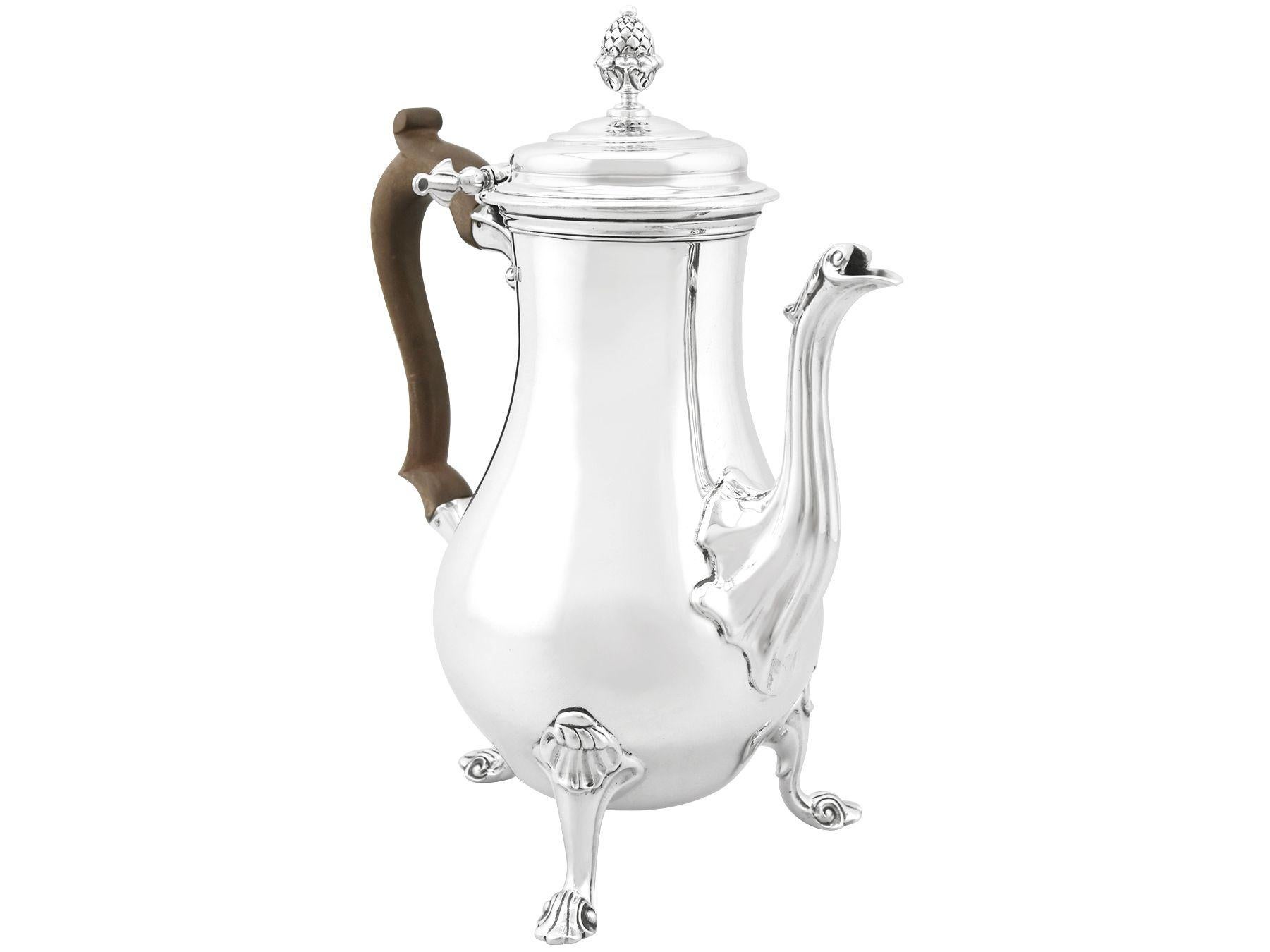 Inglese Set Café Au Lait in argento Sterling stile Giorgio II degli anni '20 in vendita