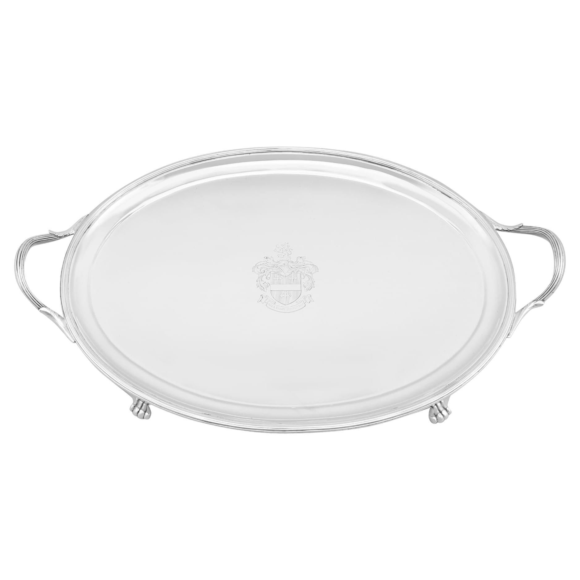 Antico vassoio per bevande in argento sterling del 1926 in vendita