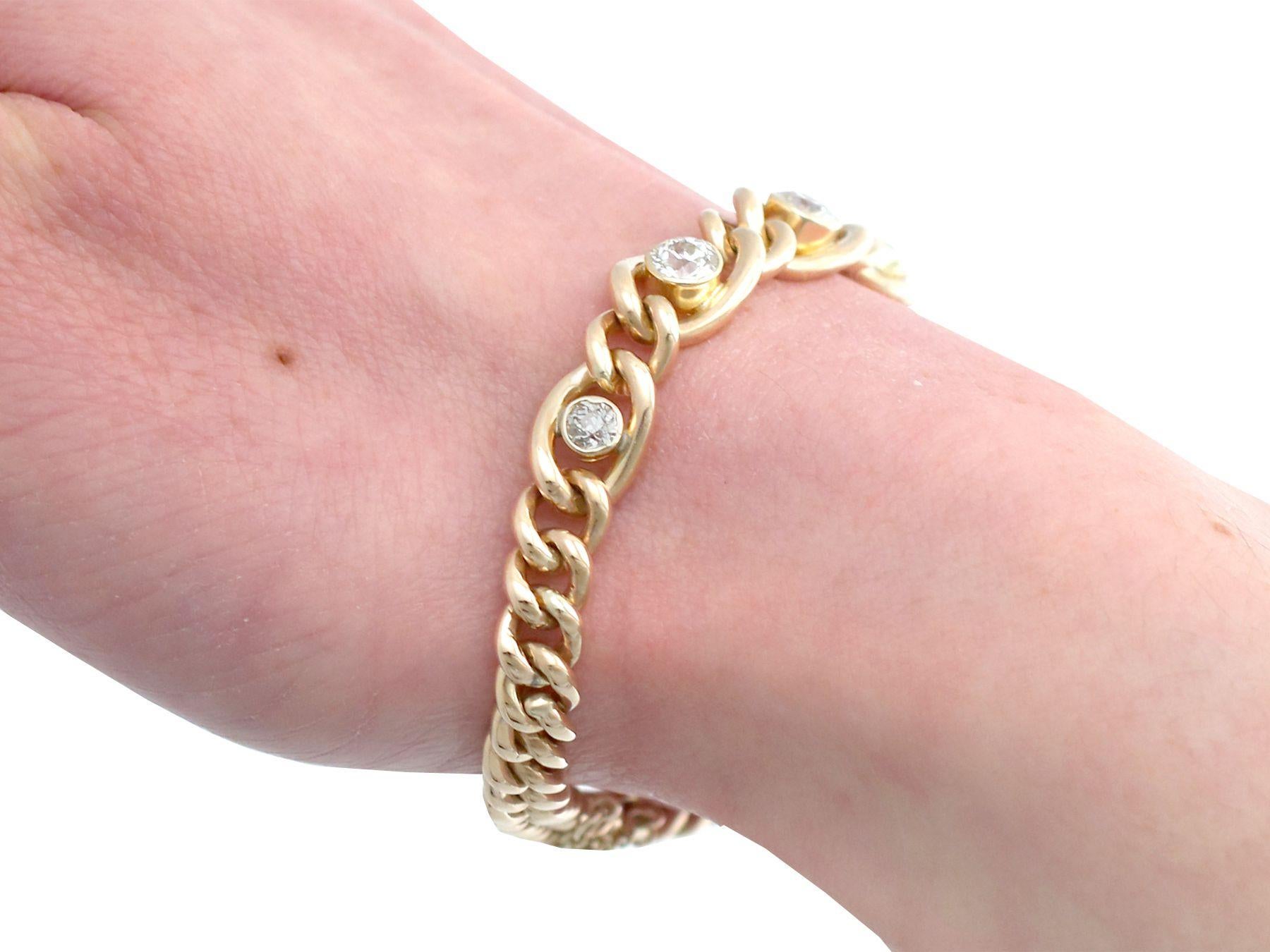 Bracelet ancien en or jaune et diamants de 1,93 carat  en vente 2