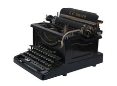Antique 1930 LC Smith & Corona Standard & Silent No 8 Typewriter 15"