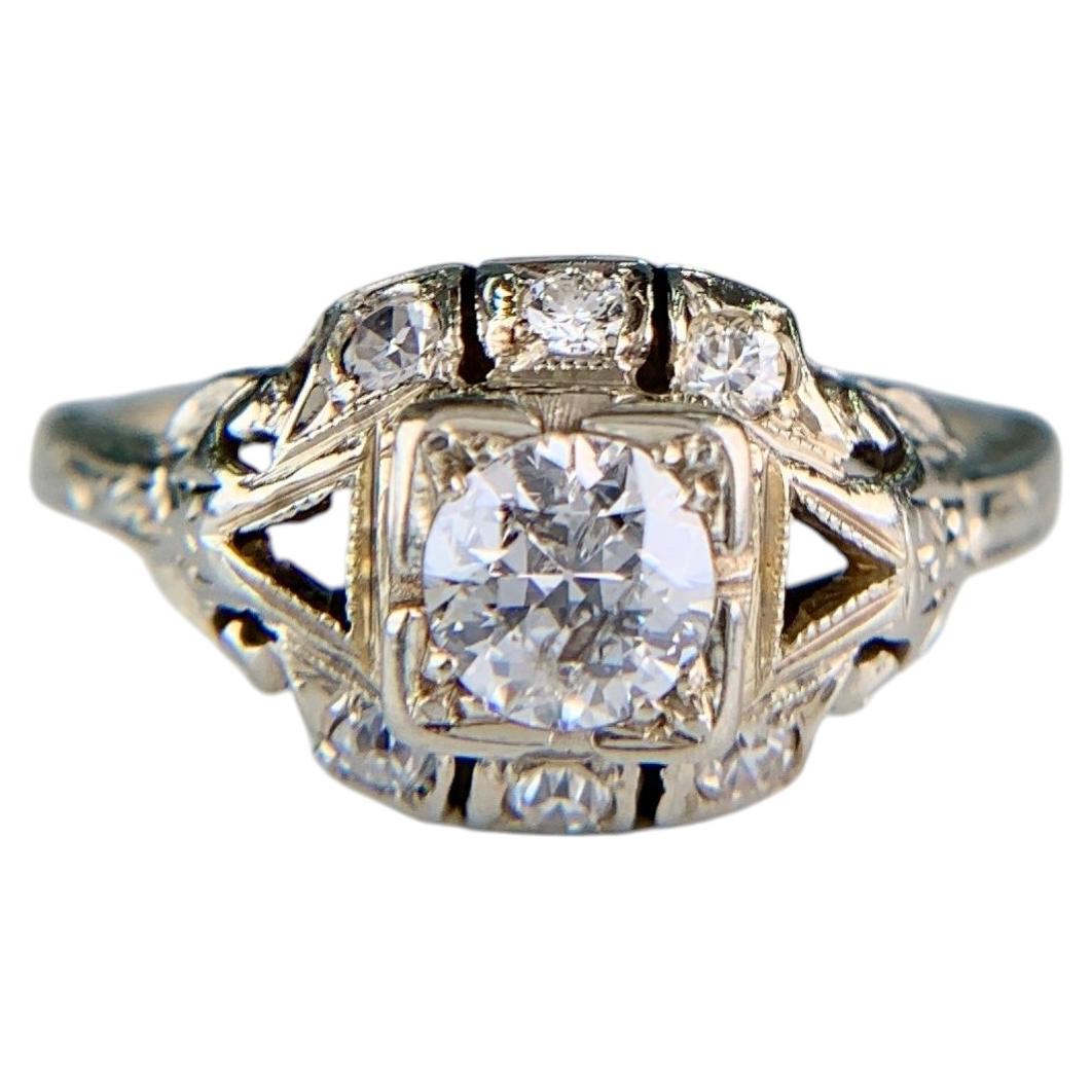 Antiker Verlobungsring aus den 1930er Jahren im Art-Déco-Stil mit einem Diamanten im alten europäischen Schliff, 14-karätiges Weißgold