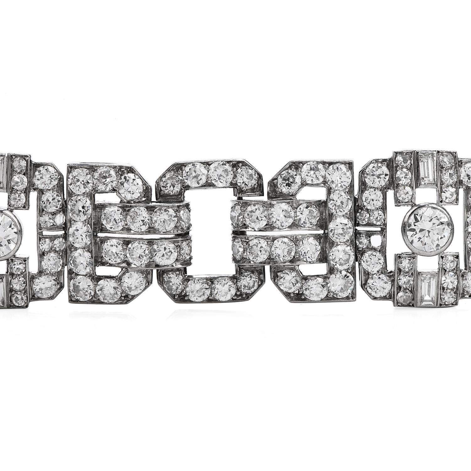 Round Cut Antique 1930s Diamond Platinum Art Deco Link Bracelet For Sale