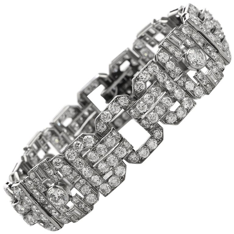 Antique 1930s Diamond Platinum Art Deco Link Bracelet For Sale at 1stDibs