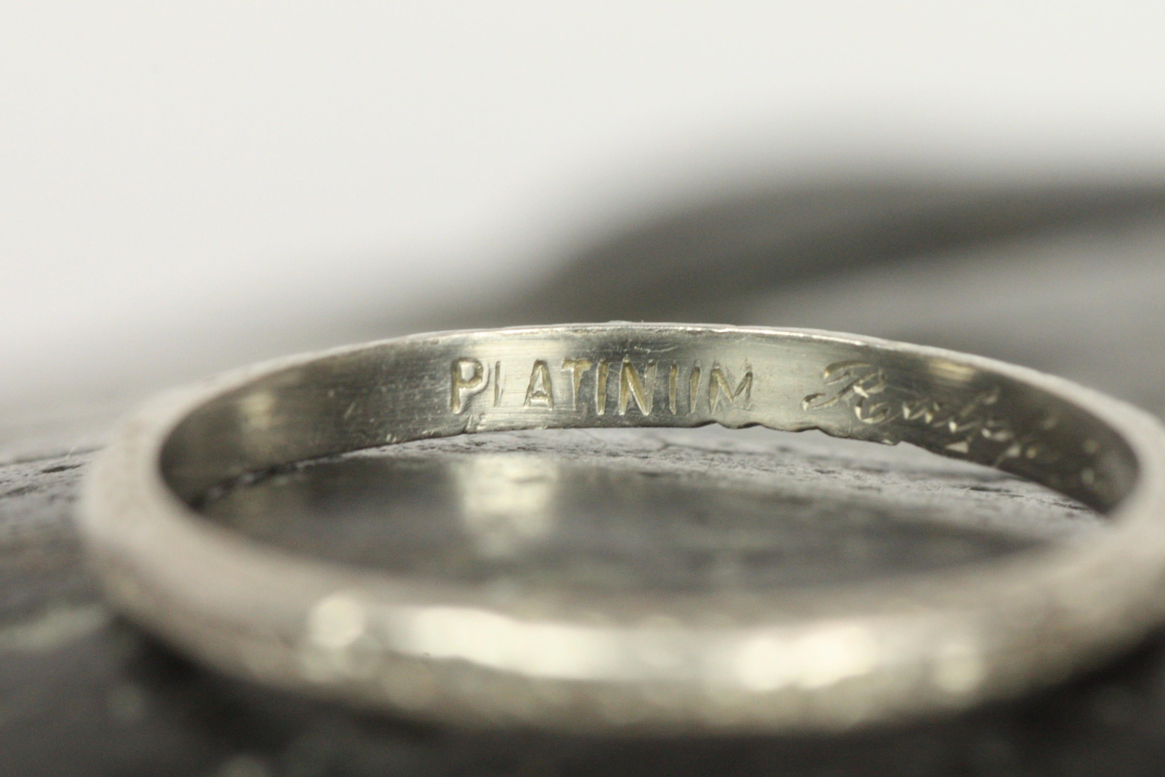 Antique 1930s Floral and Wheat Hand-Engraved Platinum Wedding Band For Sale 4