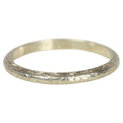 Antique 1930s Floral Hand-Engraved White Gold Wedding Band