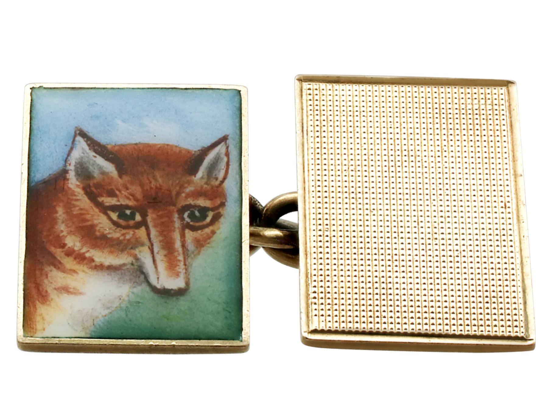 Antique 1930s Fox Head Cufflinks in Enamel and Yellow Gold In Excellent Condition In Jesmond, Newcastle Upon Tyne