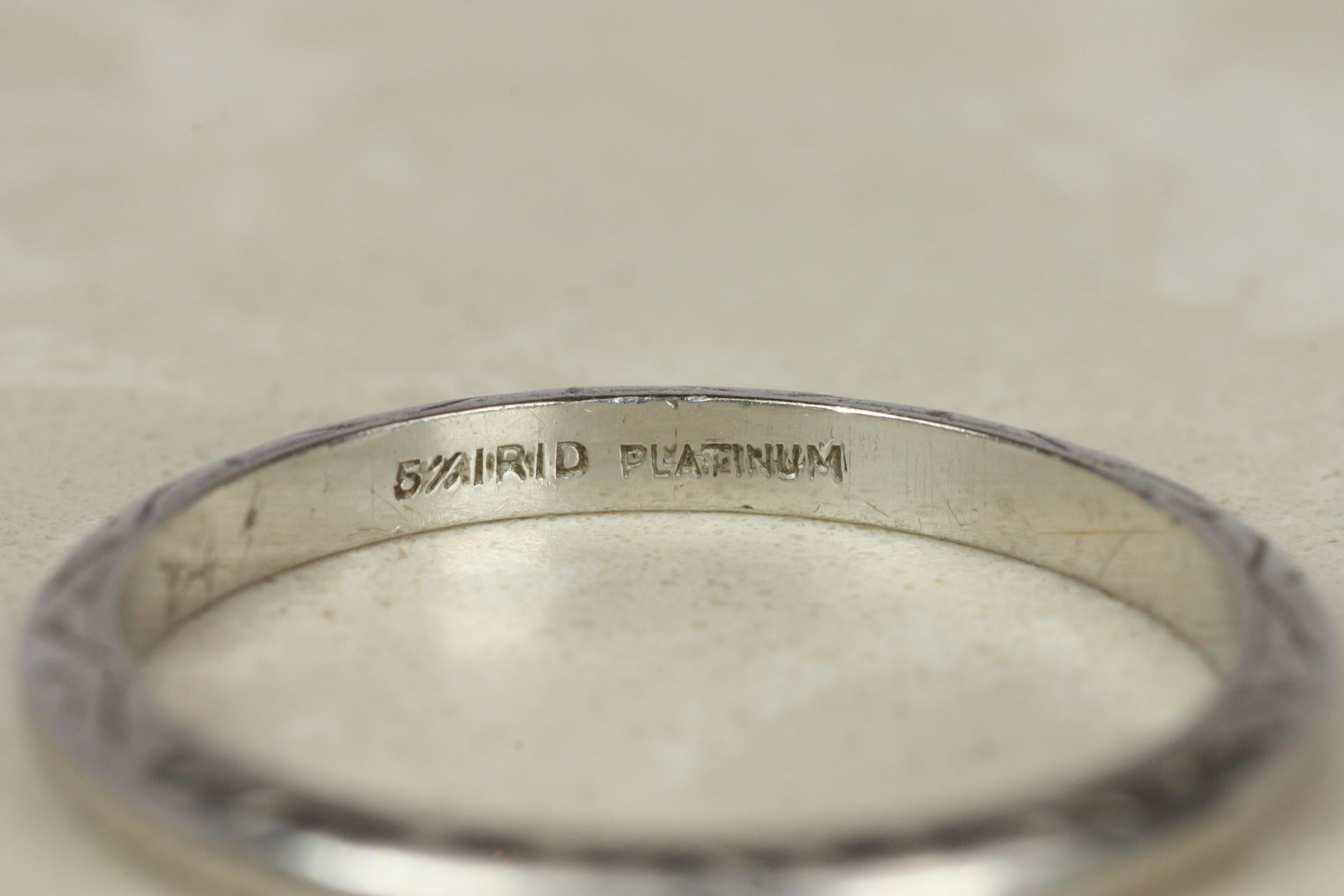 Antique 1930s Geometric Engraved Platinum Wedding Band For Sale 4