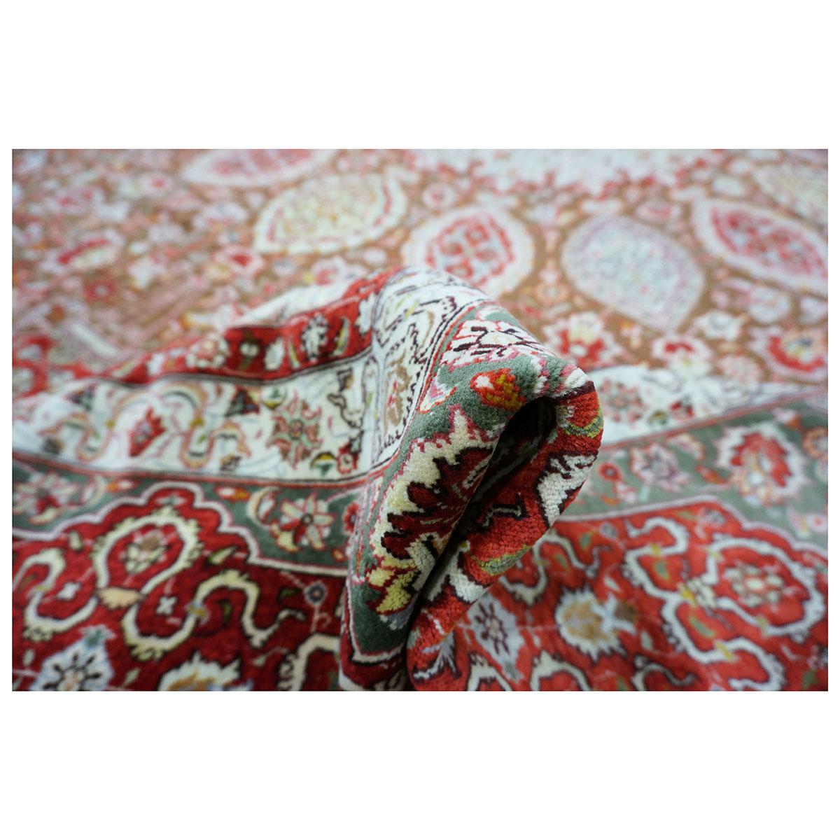 Antiker persischer Tabriz-Teppich 10x14 aus den 1930er Jahren, braun, rot und dunkelgrün, handgefertigt im Angebot 4