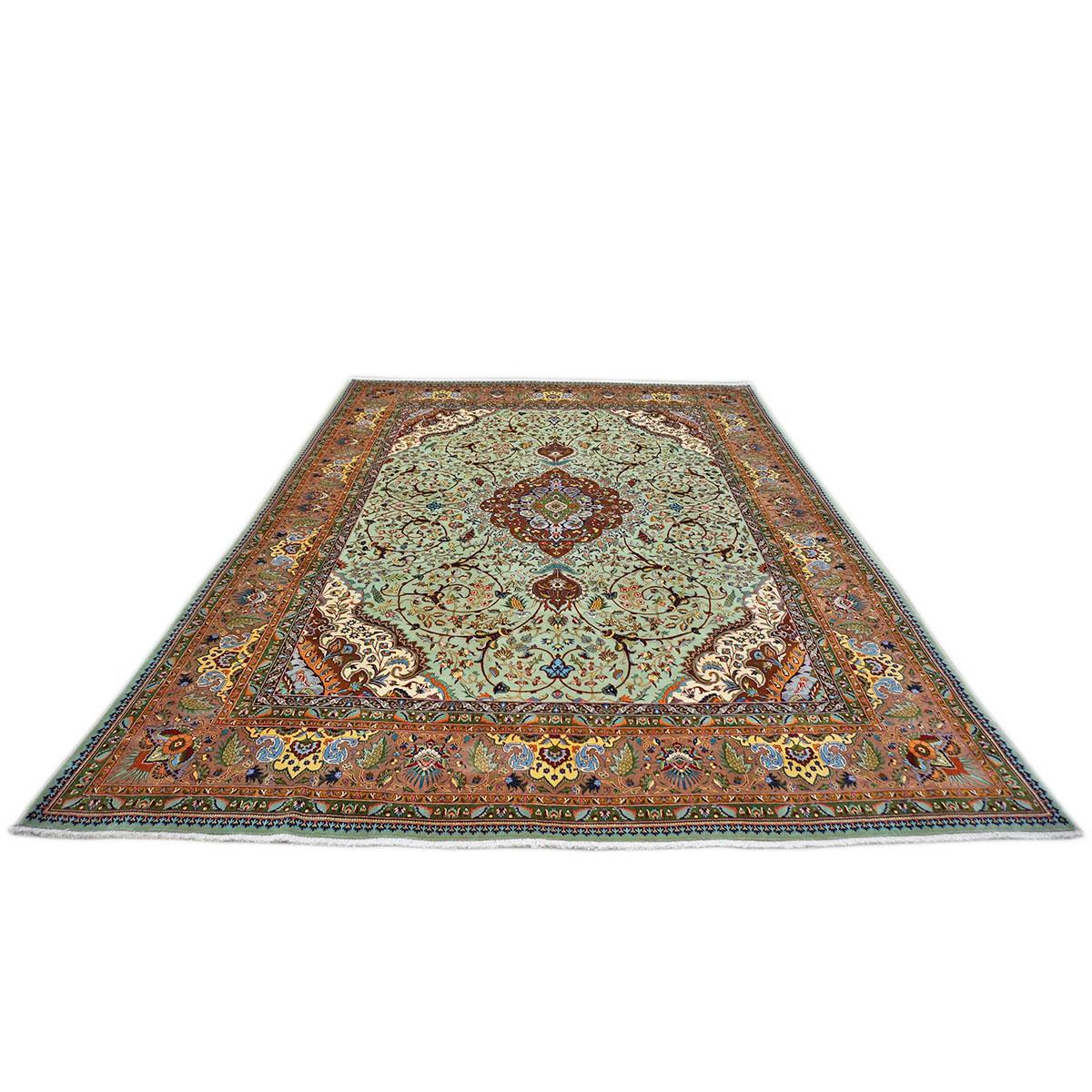 Antique 1930s Persian Tabriz 9x13 Light Green & Light Clay Handmade Area Rug In Good Condition For Sale In Houston, TX