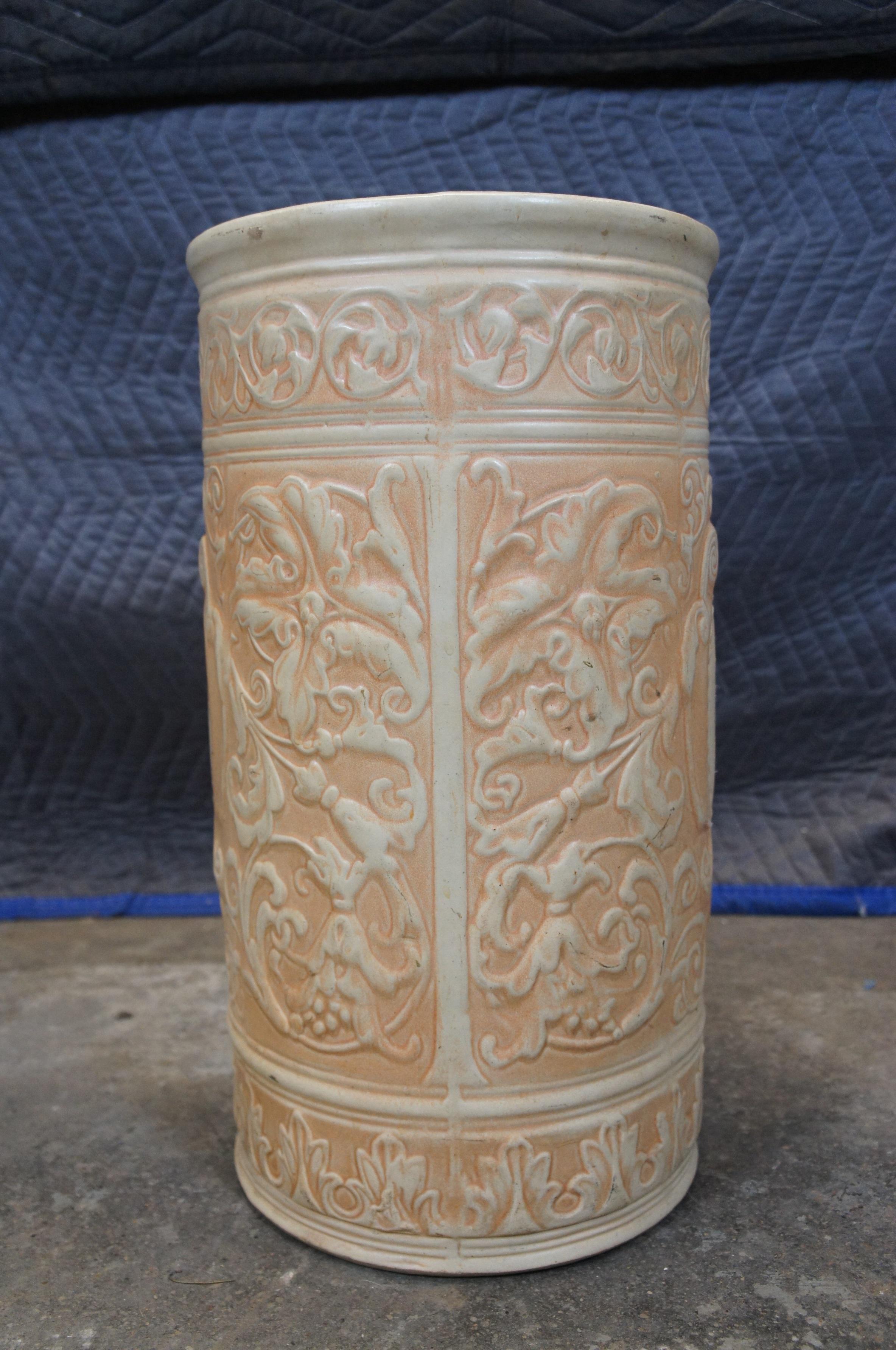 Céramique 1930s Weller Pottery Néoclassique Acanthus Umbrella Cane Stand 20