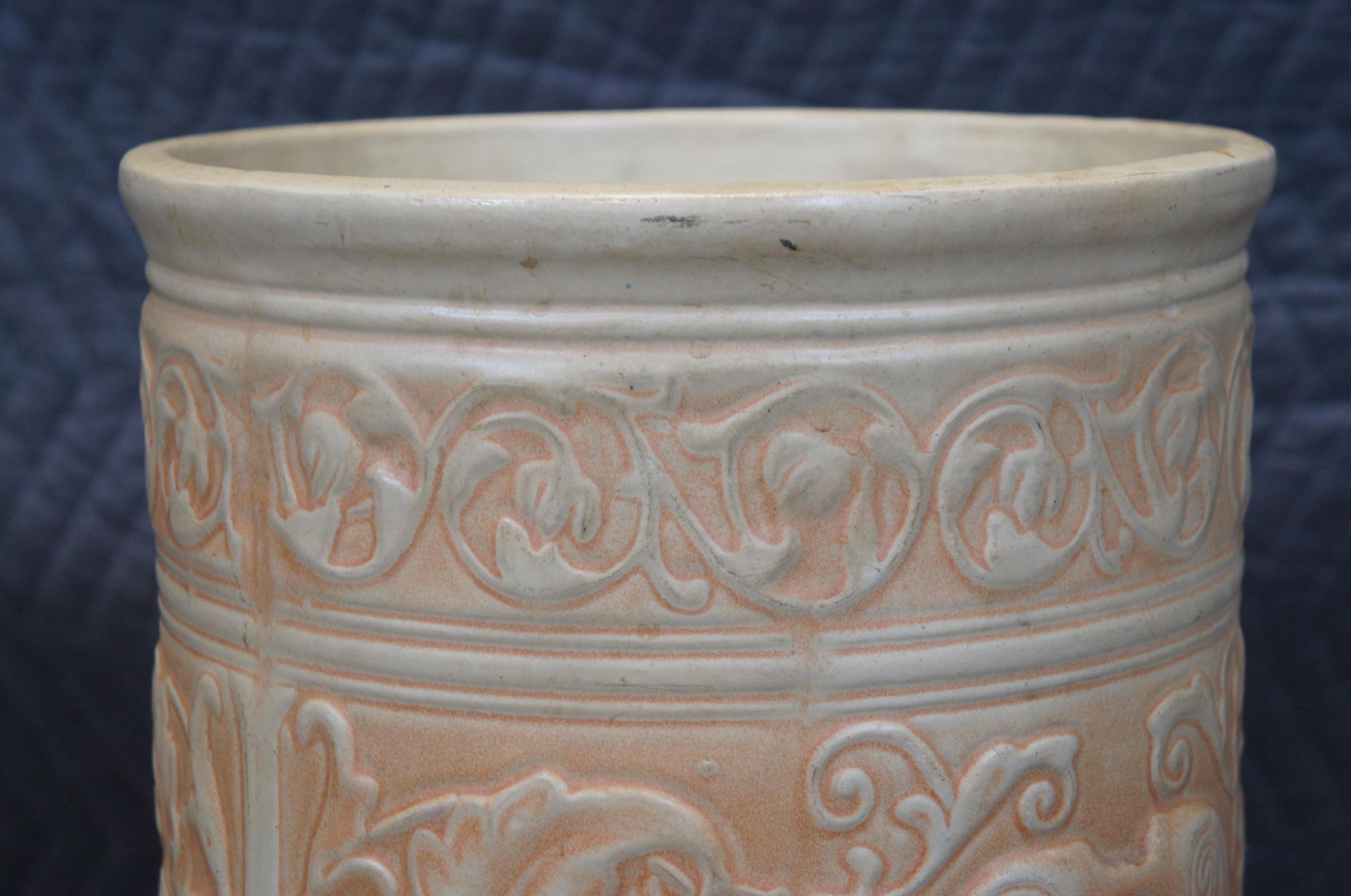 1930s Weller Pottery Néoclassique Acanthus Umbrella Cane Stand 20