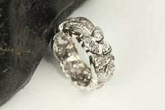 Antique 1930s Wide 8mm Diamond Platinum Bow & Ribbon Pattern Wedding Band