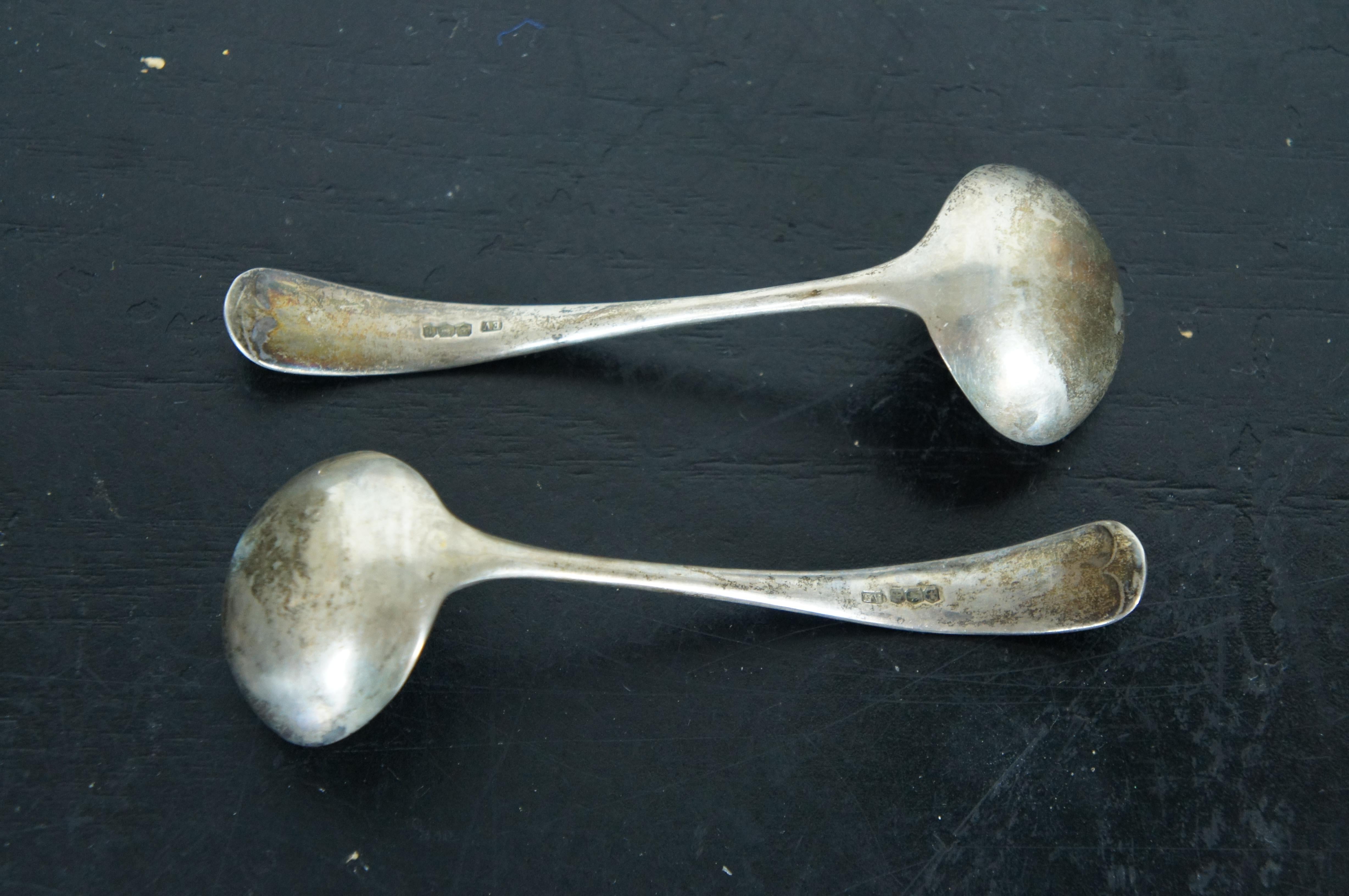Antiguo juego de salseras y cucharones de plata de ley de Edward Viner de 1936 en venta 5