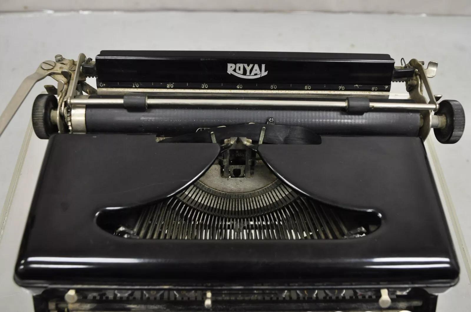 Steel Antique 1938 Royal Model O Vintage Art Deco Black Portable Typewriter For Sale