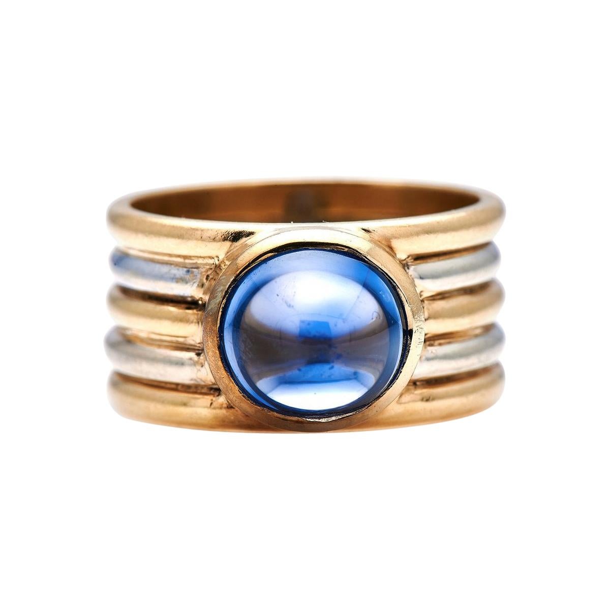 Antique, 1940s, 18ct Gold, French, Sri Lankan Cabochon Sapphire Ring For Sale