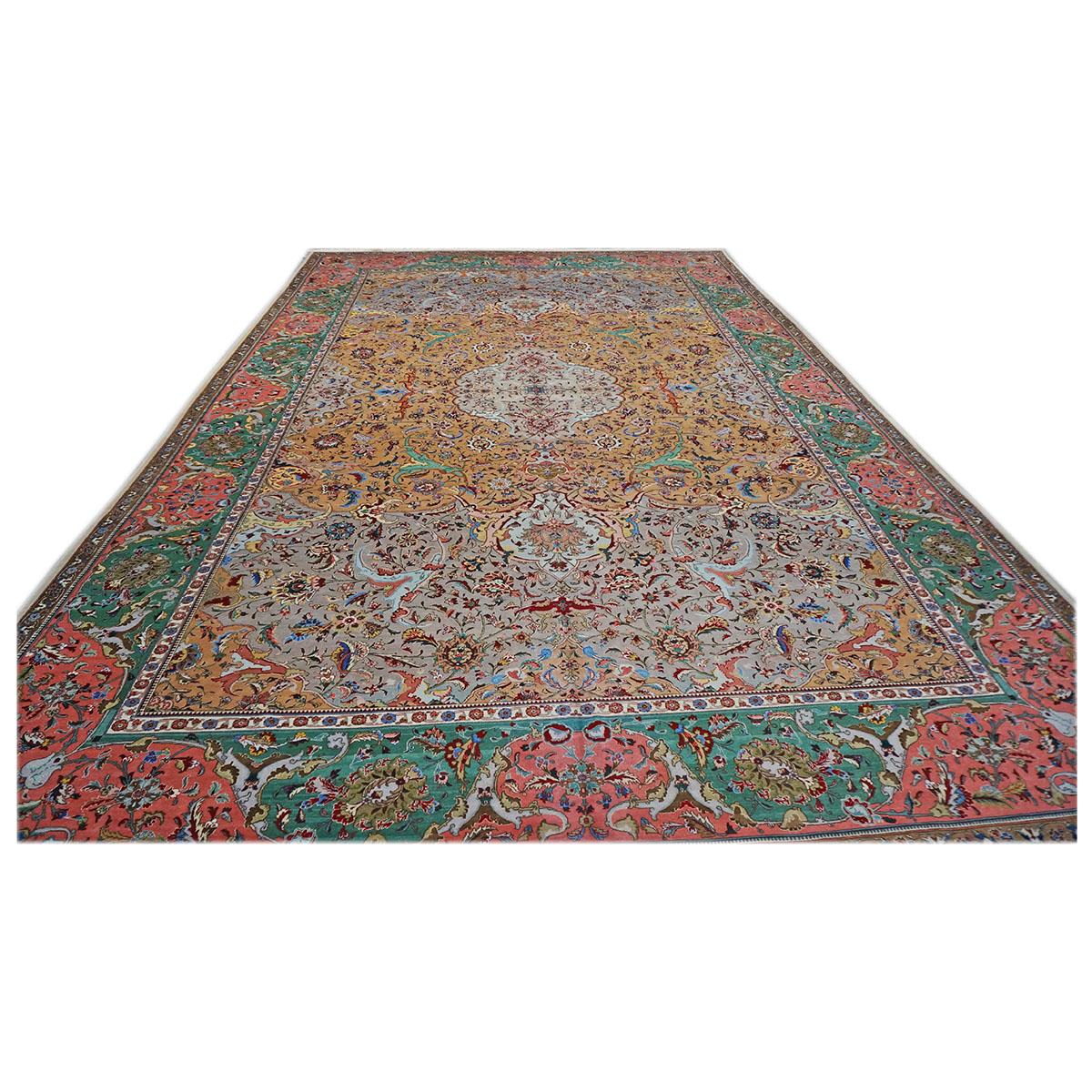 Antike 1940er Persisch Tabriz 11x17 Grau, Grün, Rosa, & Orange Handmade Bereich Teppich (Mitte des 20. Jahrhunderts) im Angebot