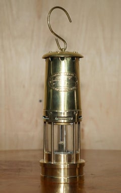 ANTIQUE 1949 E THOMAS & WILLIAMS LTD ABERDARE FULLY RESTORED BRASS MiNERS LAMP