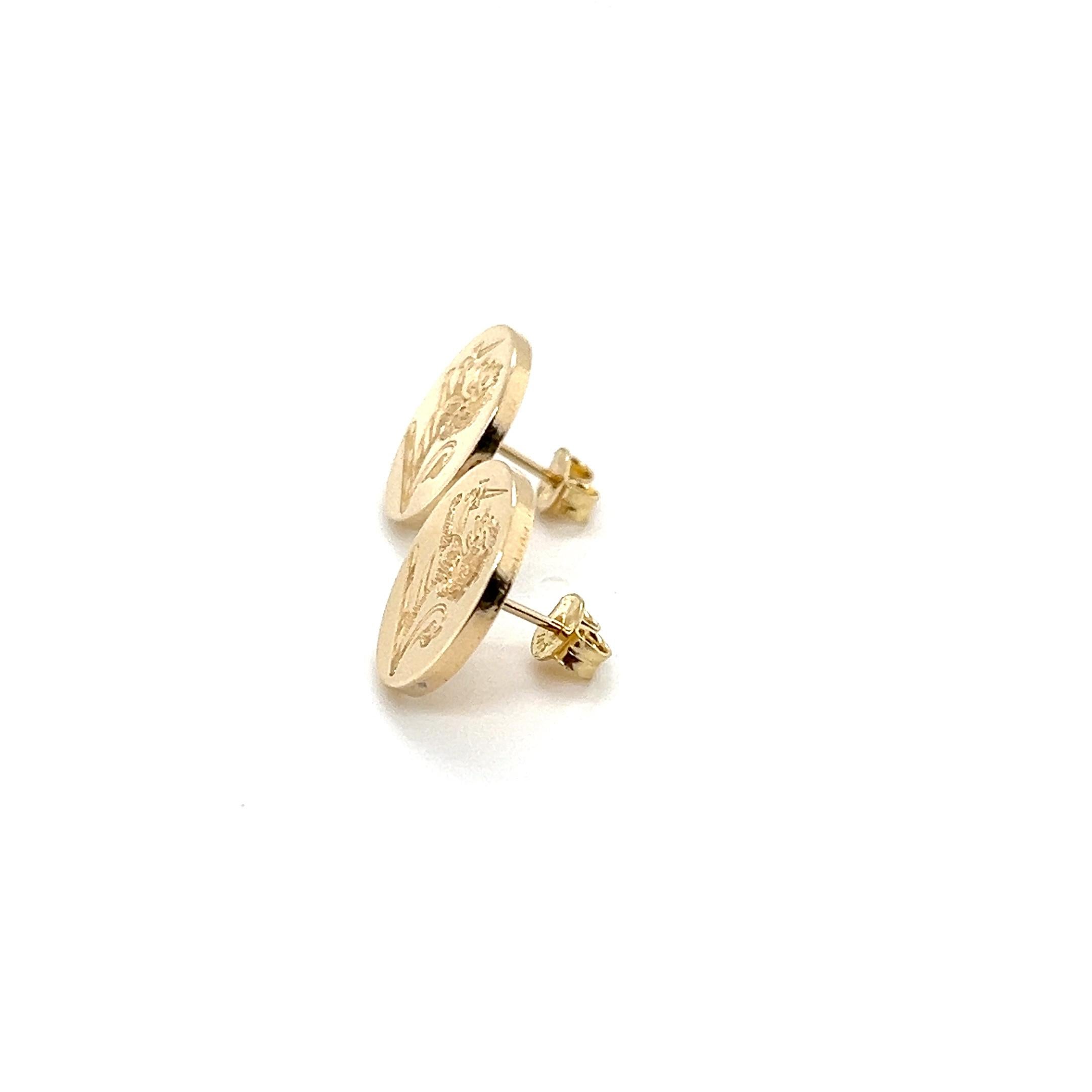 Antique 1950s Grogan Hand Engraved Heraldic Lion Yellow Gold Round Disc Studs For Sale 3