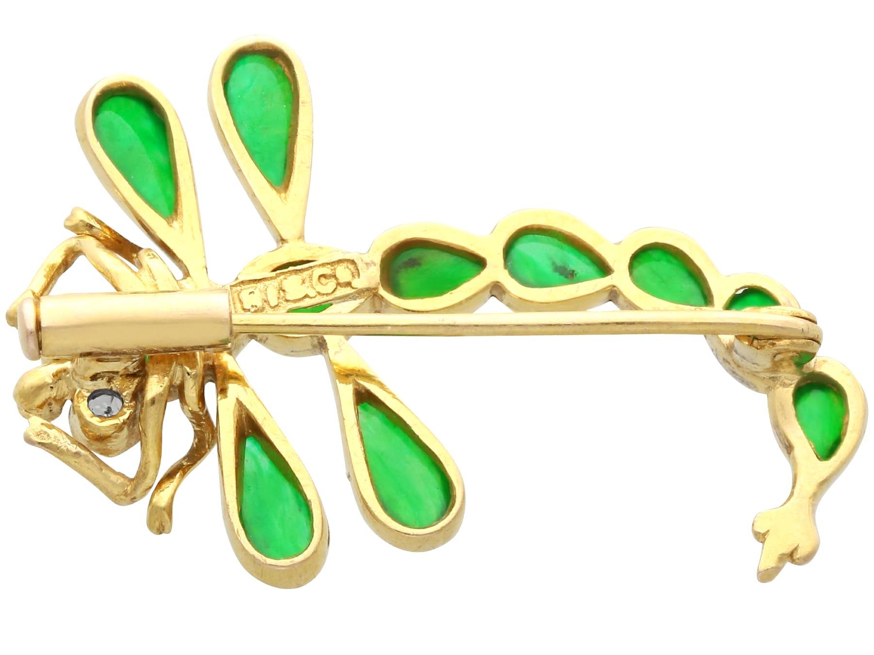 Women's or Men's Antique 1.95Ct Chrysoprase and 0.14Ct Diamond 15k Yellow Gold Dragonfly Brooch For Sale