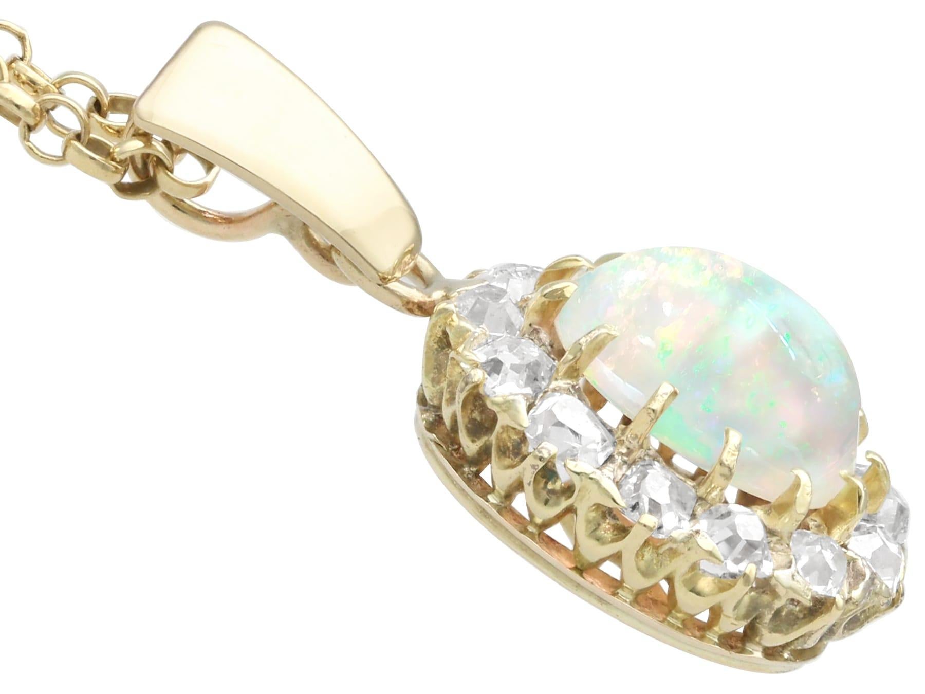 1920s Antique 1.99 Carat Opal and 1.02 Carat Diamond Yellow Gold Pendant In Excellent Condition For Sale In Jesmond, Newcastle Upon Tyne