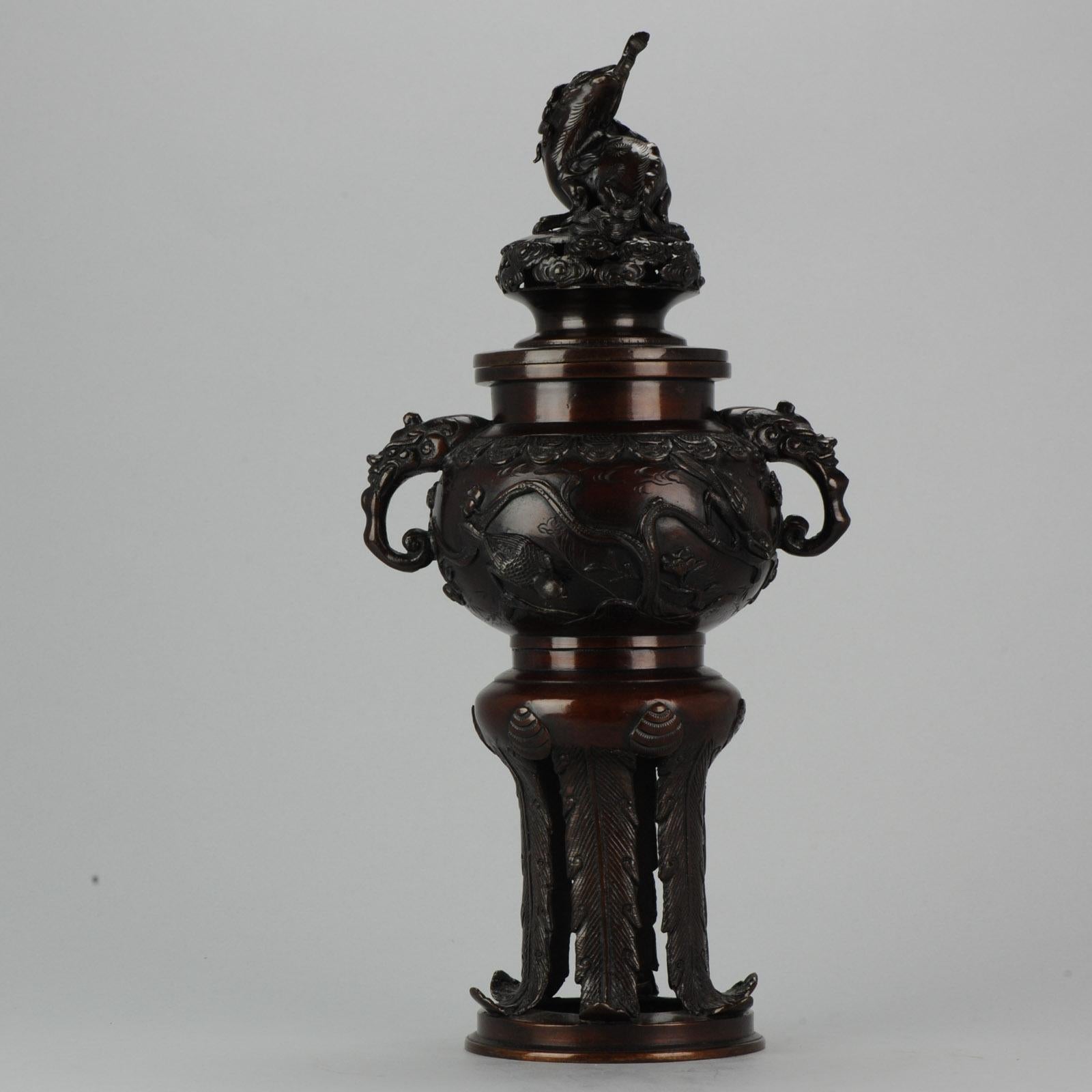 Antique 19th Century Japanese Bronze Inscens Burner on Foot Japanese Bronze For Sale 12