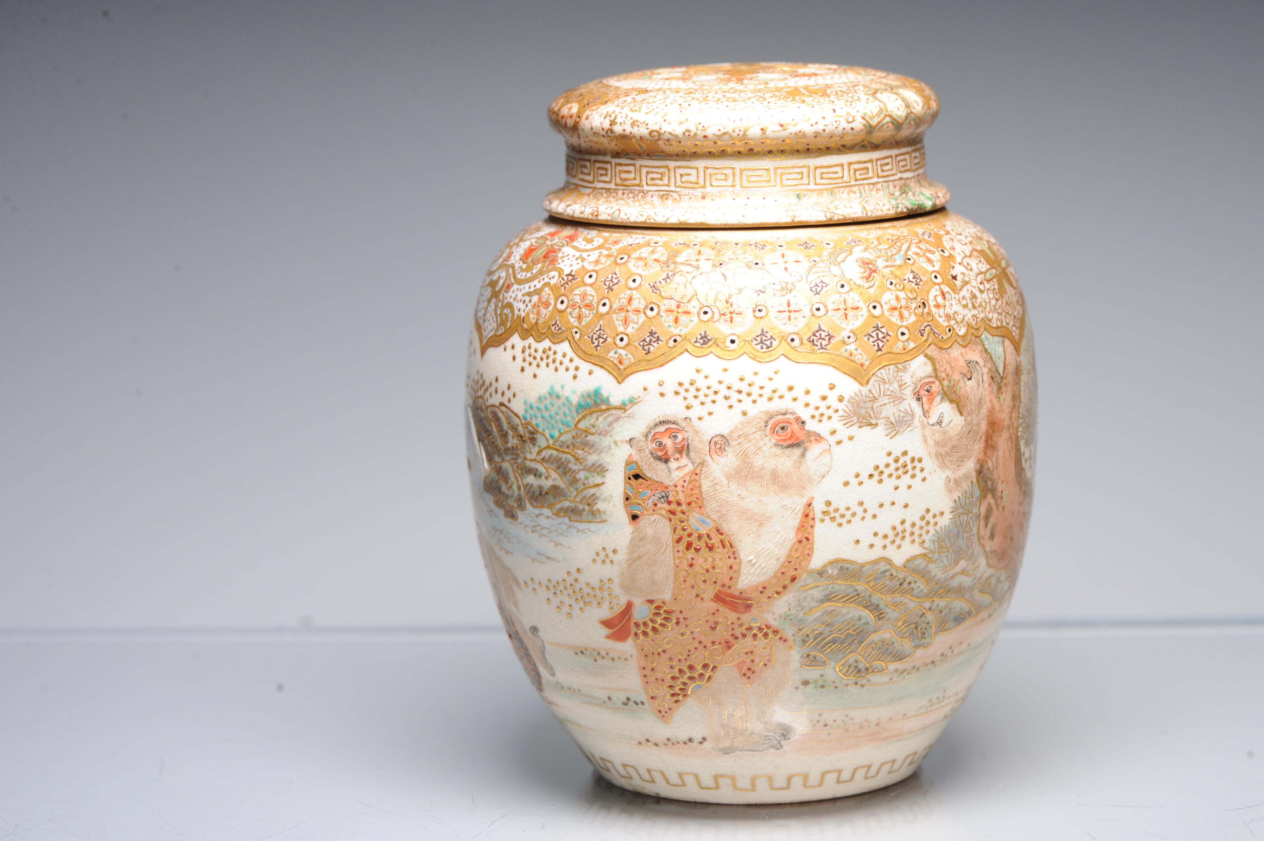 Antique 19 C Japanese Satsuma Monkey Jar with Landscape, Japan For Sale 12