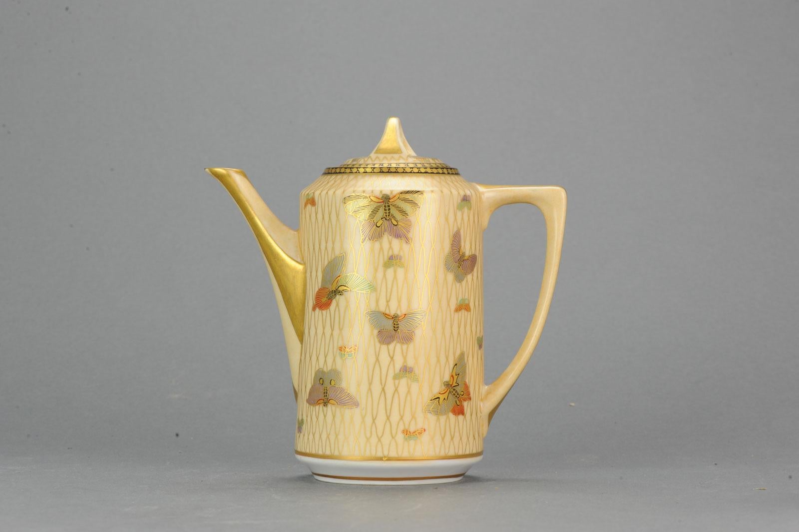 19th Century Japanese Satsuma Style Porcelain Tea Set 27pcs Pot Richly Decorated For Sale 10