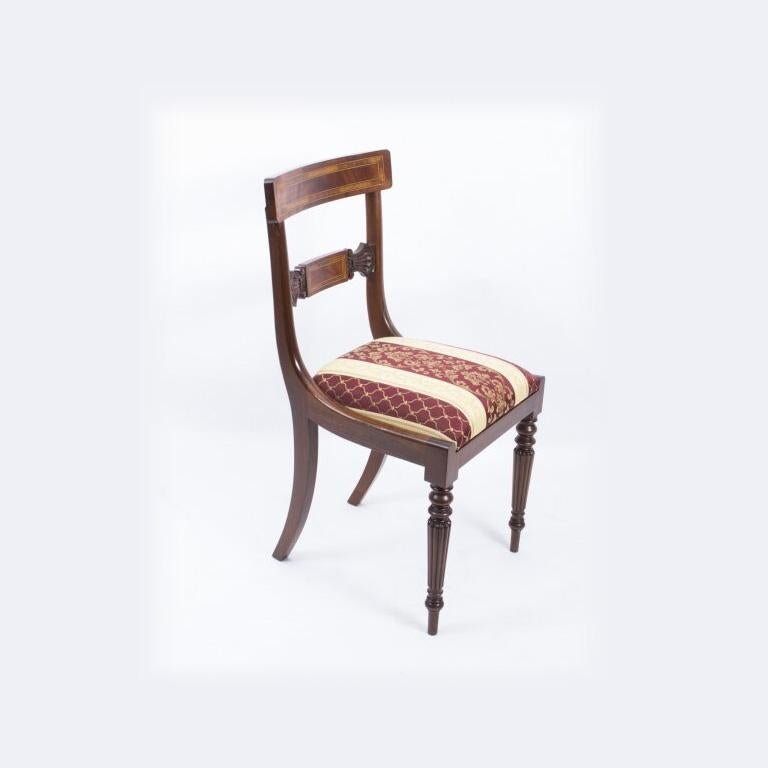Antigua Mesa de Comedor Extensible Ovalada de 19 pies c.1880 y 20 Sillas de Comedor 13