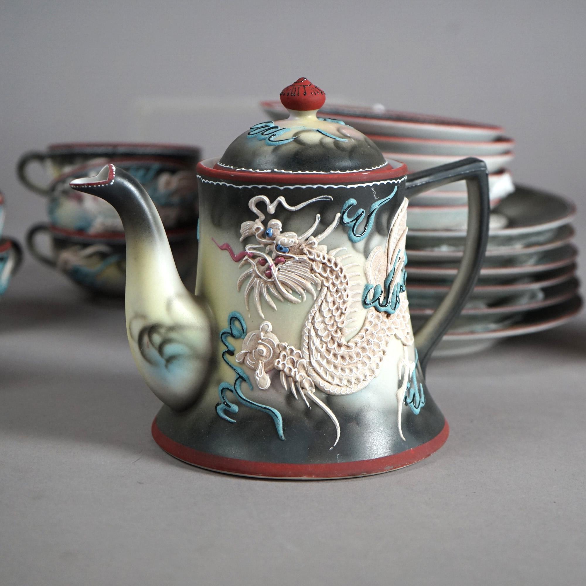 Antikes japanisches Nippon Moriage-Eierschalen-Porzellan-Teeservice aus Porzellan mit Drachenware, 19 Teile, um 1920 im Zustand „Gut“ im Angebot in Big Flats, NY
