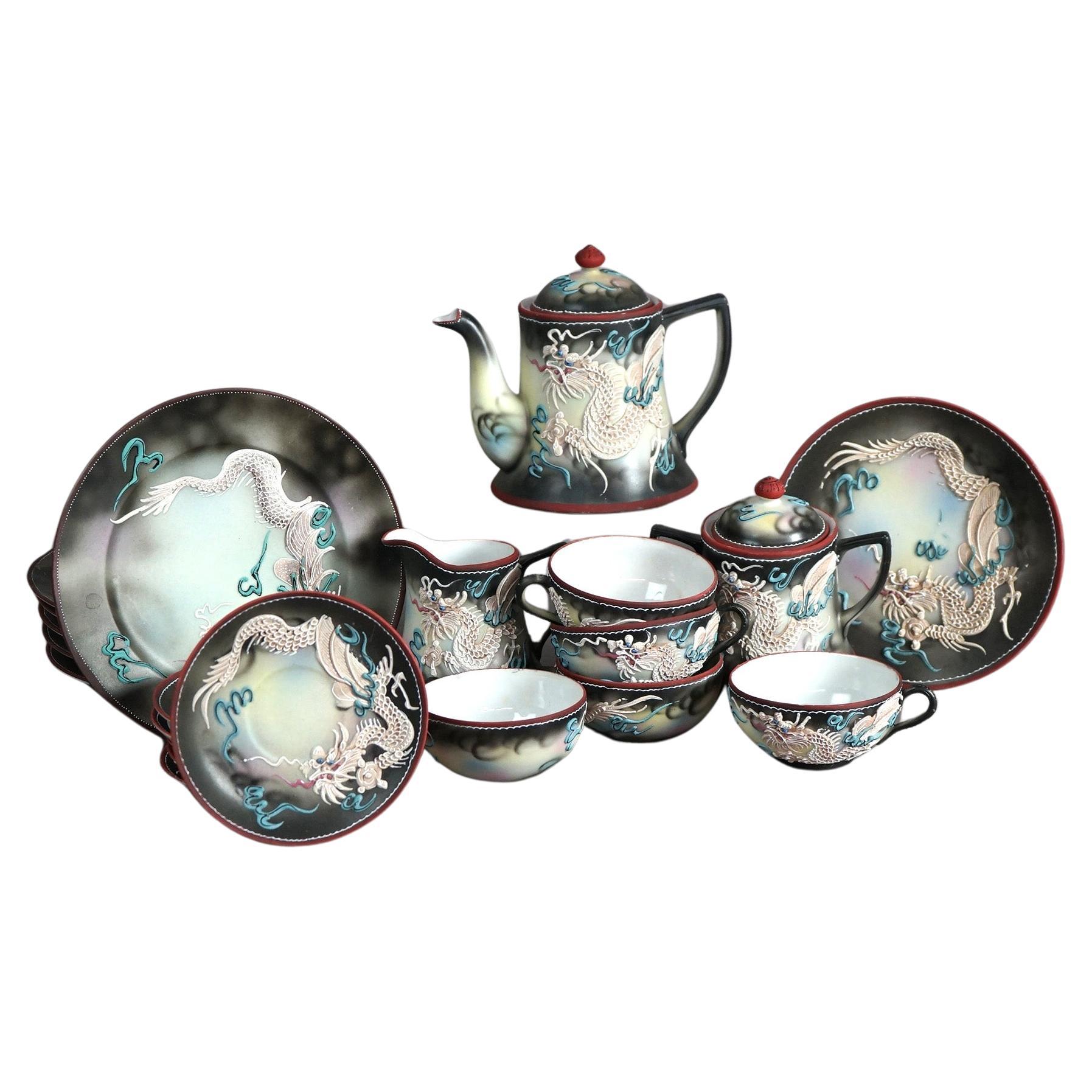 Antikes japanisches Nippon Moriage-Eierschalen-Porzellan-Teeservice aus Porzellan mit Drachenware, 19 Teile, um 1920 im Angebot