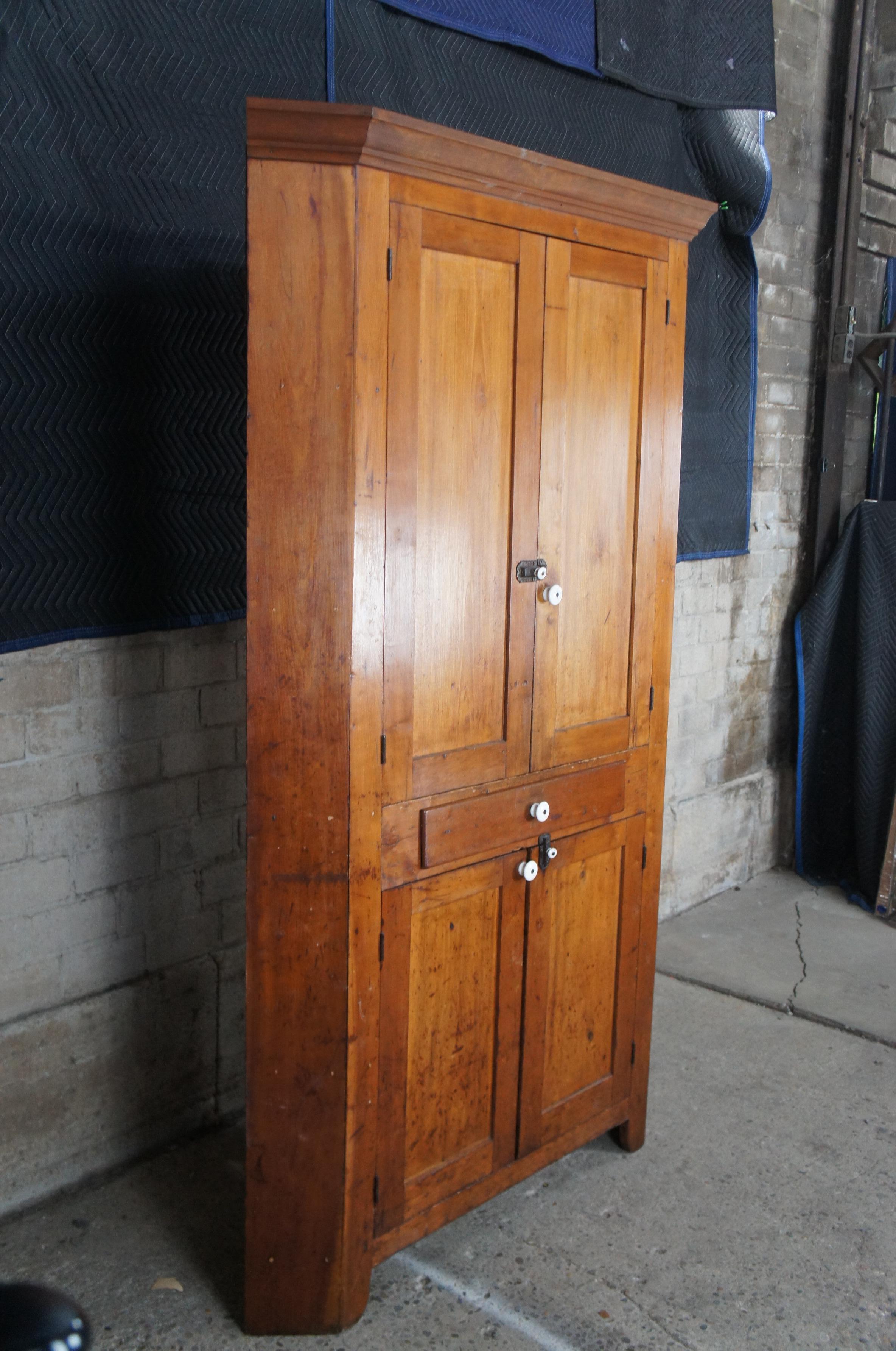 Antique 19th C. American Rustic Distressed Maple Corner Cabinet Cupboard 3