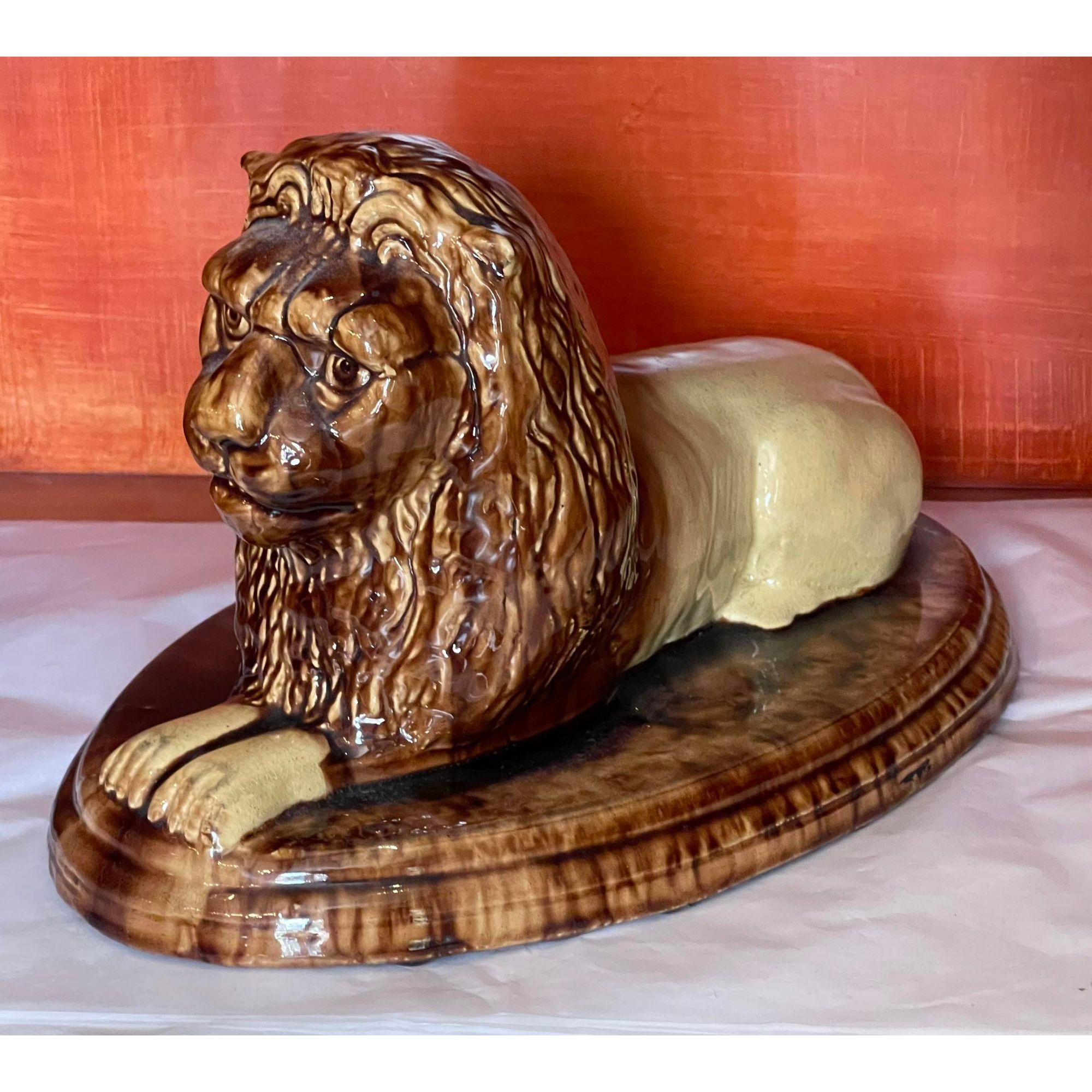 Antique 19th Century American Yellow-Ware Pottery Recumbent Lion Sculpture In Good Condition For Sale In LOS ANGELES, CA