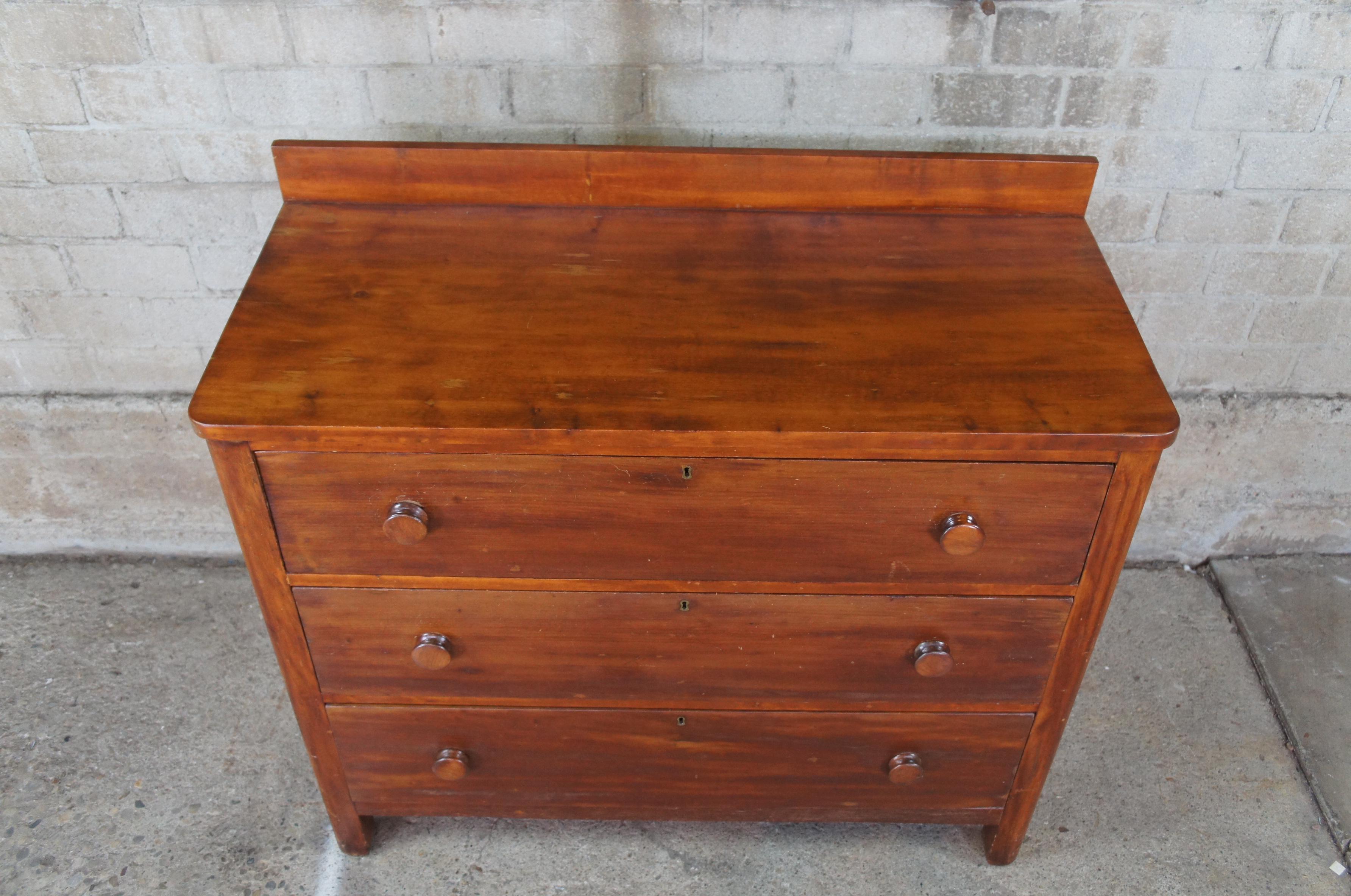 early american chest of drawers