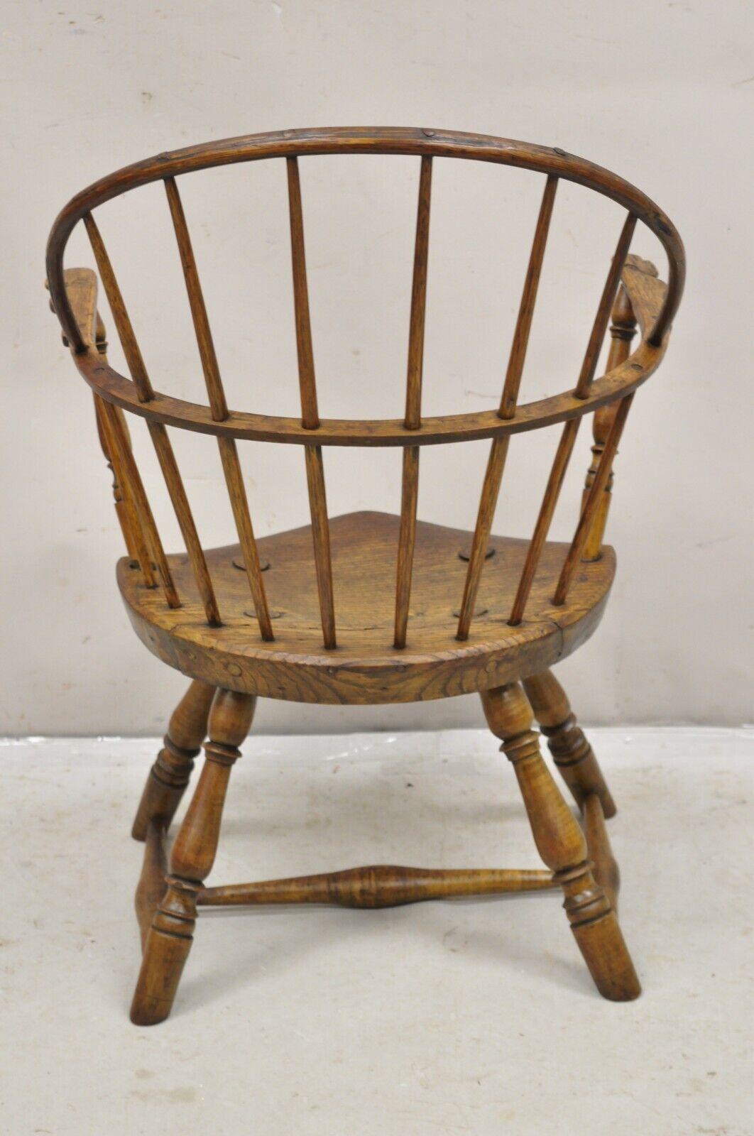 Antique 19th C Chestnut & Oak Wood Primitive Small Bowed Windsor Arm Chair For Sale 4